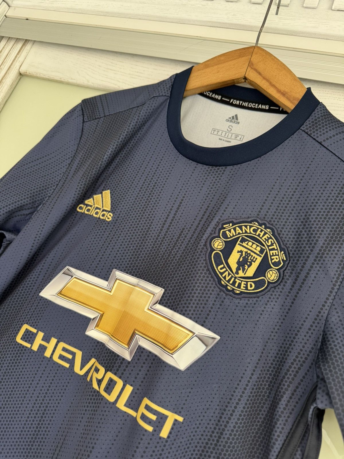 Adidas Manchester United 2018-2019 Third Soccer Jersey Football Kit Size US S / EU 44-46 / 1 - 5 Thumbnail