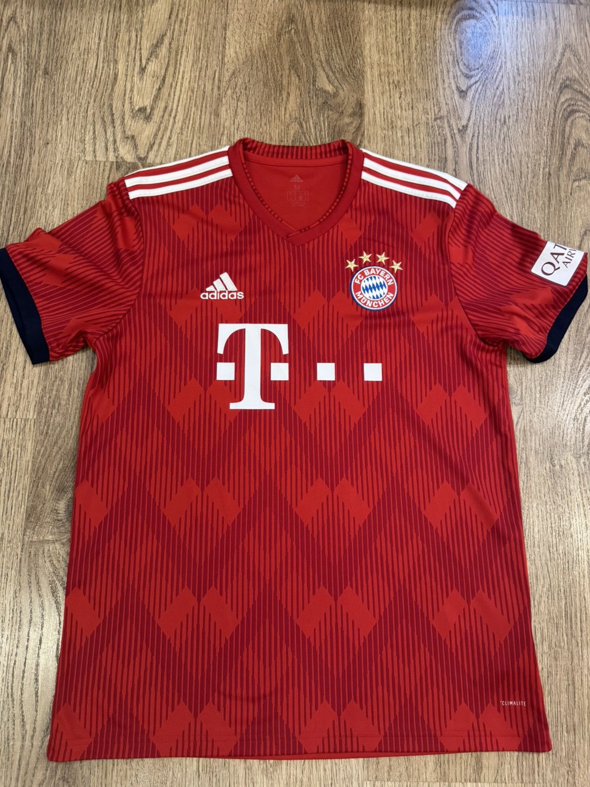 Adidas BAYERN MÜNICH 2018 2019 HOME FOOTBAL SHIRT ADIDAS SIZE M Size US M / EU 48-50 / 2 - 1 Thumbnail