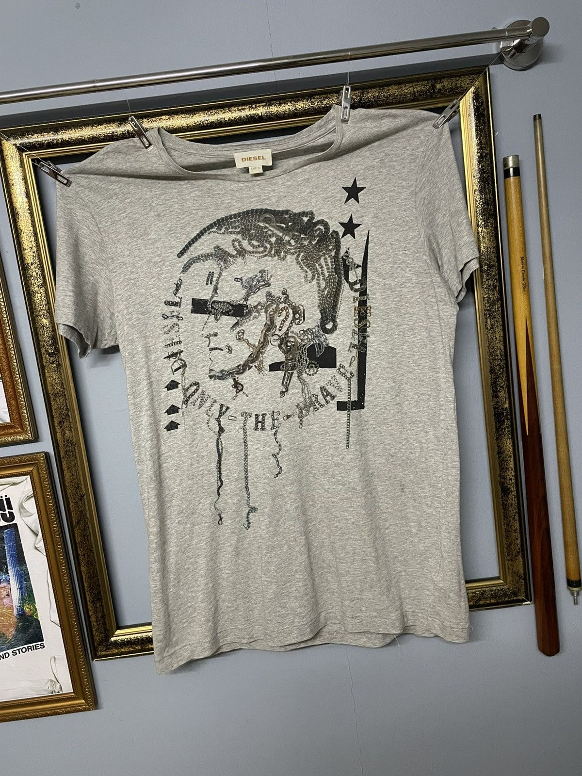 Diesel Vintage 1990s Designer Diesel Industry Trojan Art Tshirt Size US M / EU 48-50 / 2 - 2 Thumbnail