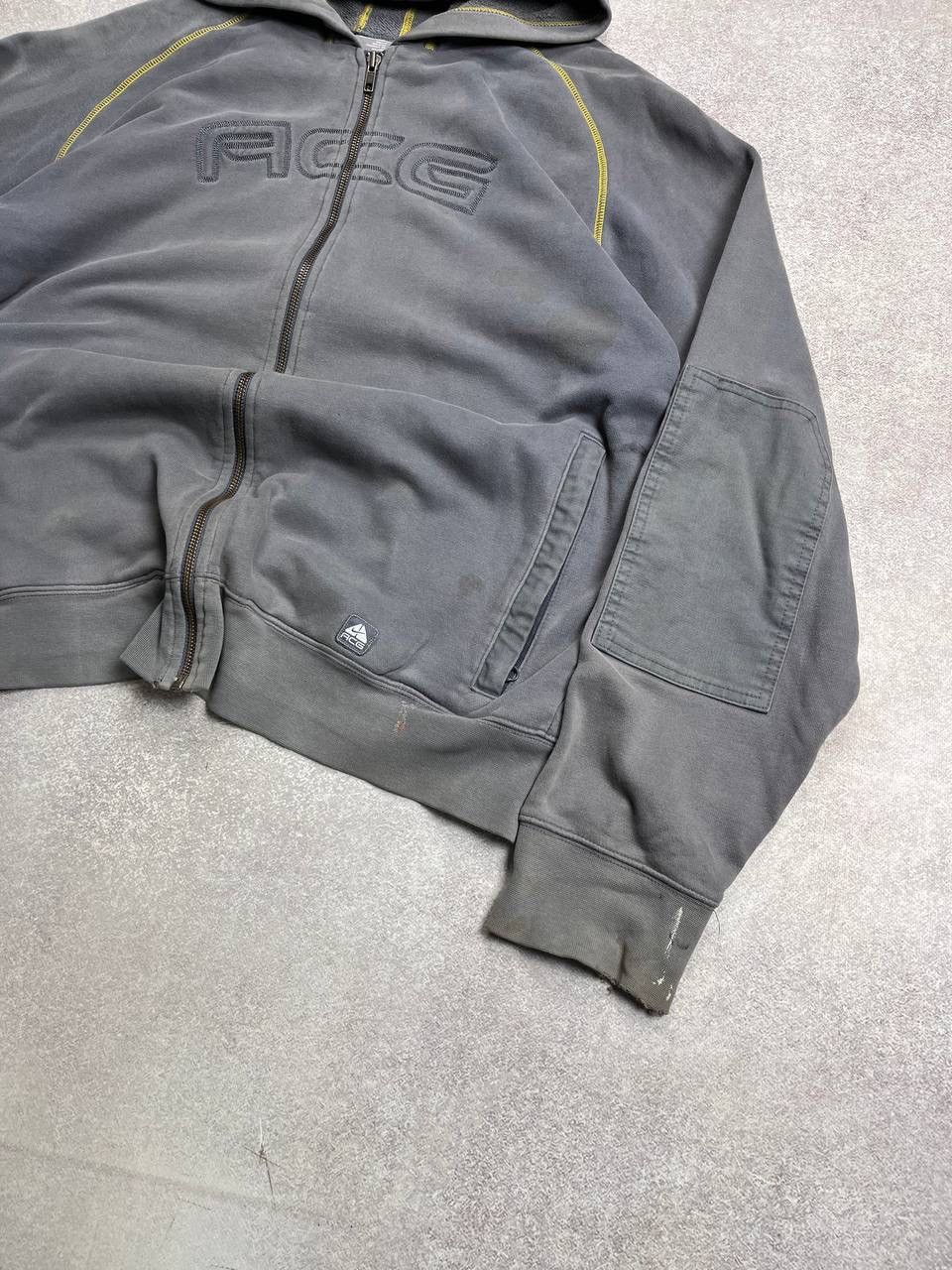 Nike Vintage 90's Nike ACG Boxy Zip Archival Hoodie L Size US L / EU 52-54 / 3 - 3 Thumbnail