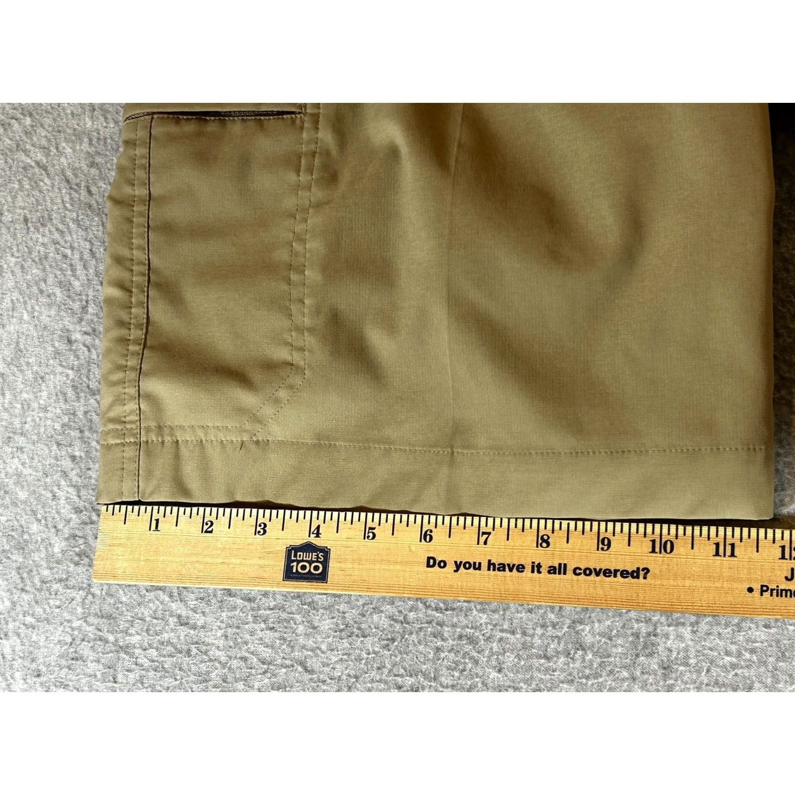 Nike Nike Shorts Mens 36 Dri-Fit Golf Cargo Khaki Performance Lightweight Stretch Size US 36 / EU 52 - 4 Thumbnail
