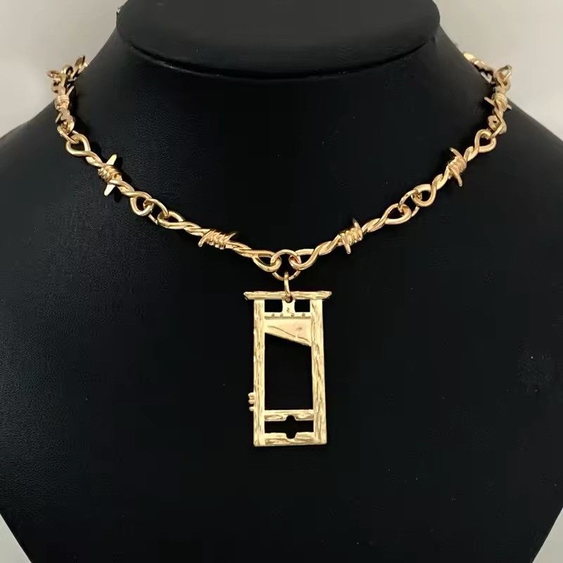 Jewelry Small Wire Brambles Choker Necklace Size ONE SIZE - 2 Thumbnail