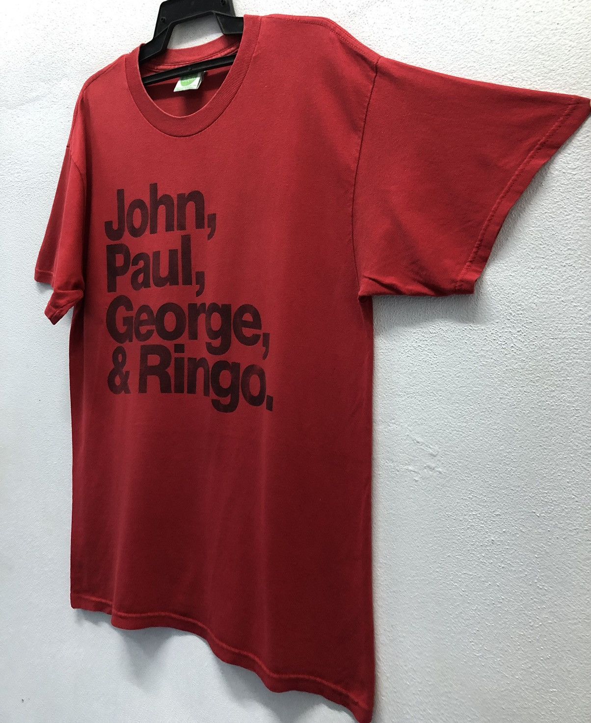 Band Tees Vintage The Beatles John,Paul,George,&Ringo. T-Shirt Size US L / EU 52-54 / 3 - 5 Thumbnail