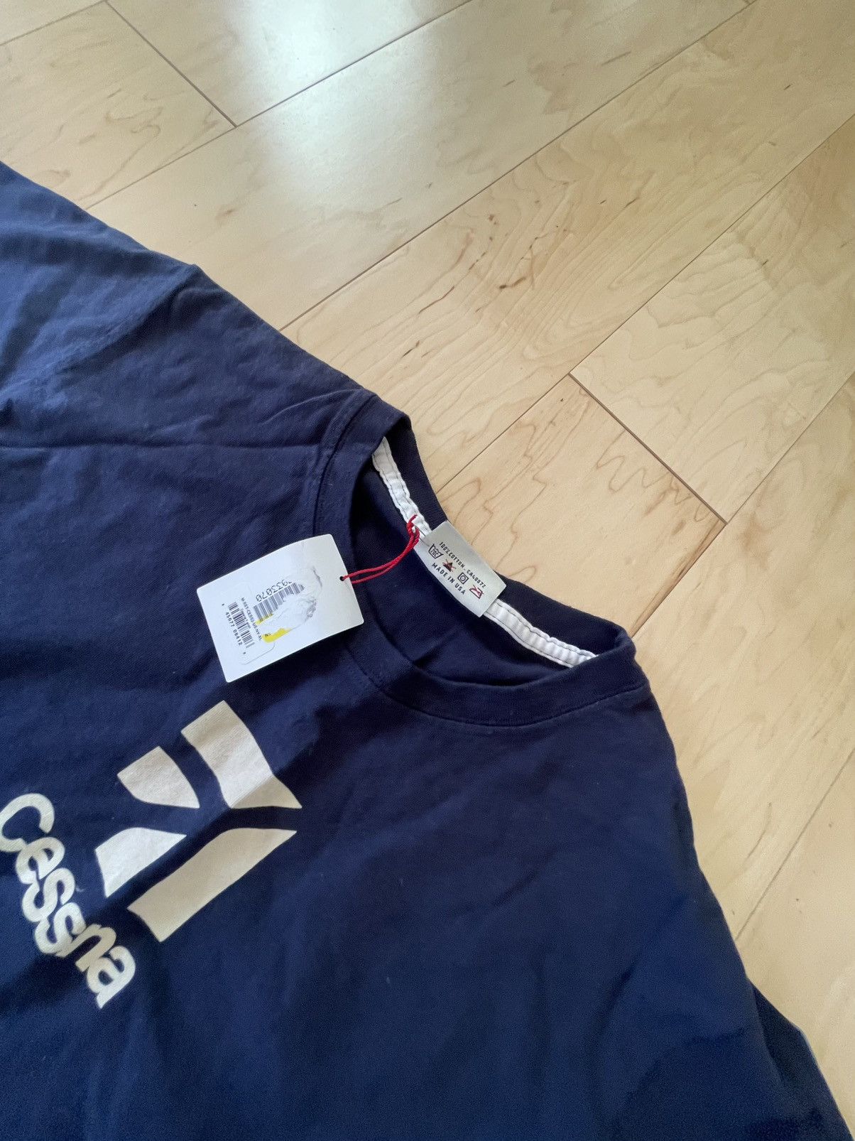 Vintage Red canoe t shirt navy XL made in USA new Size US XL / EU 56 / 4 - 7 Thumbnail