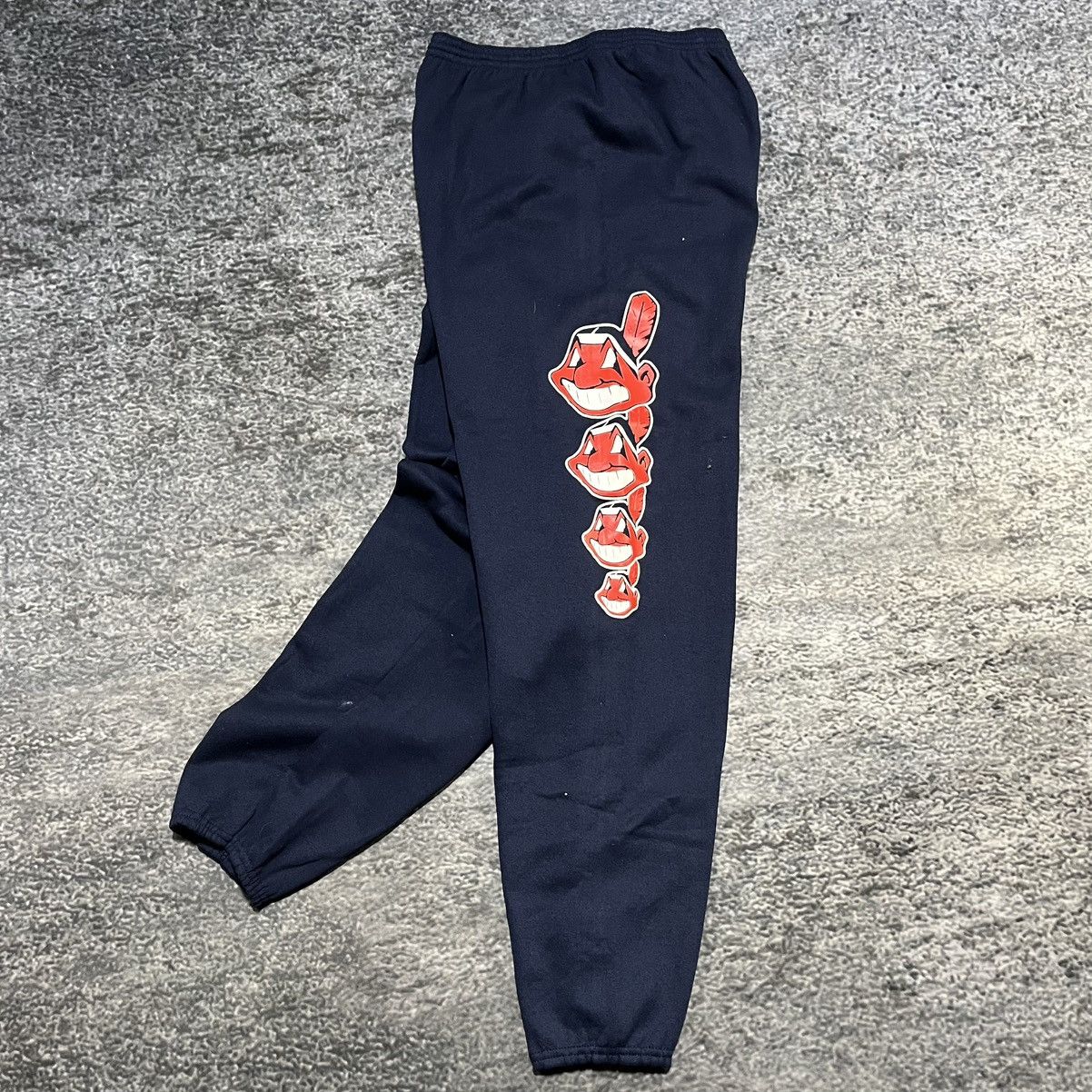 Tultex Vintage 90s Cleveland Indians Chief Wahoo MLB Sweatpants XXL Size US 32 / EU 48 - 1 Thumbnail