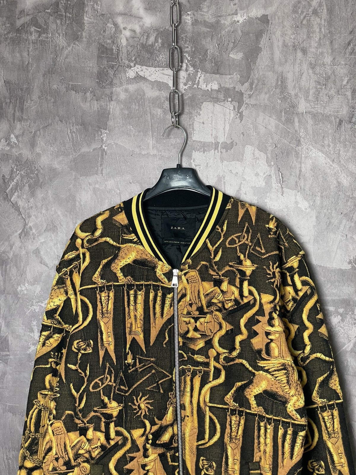 Japanese Brand ZARA Embroidered Velvet Bomber Jacket Yellow Size US L / EU 52-54 / 3 - 3 Thumbnail