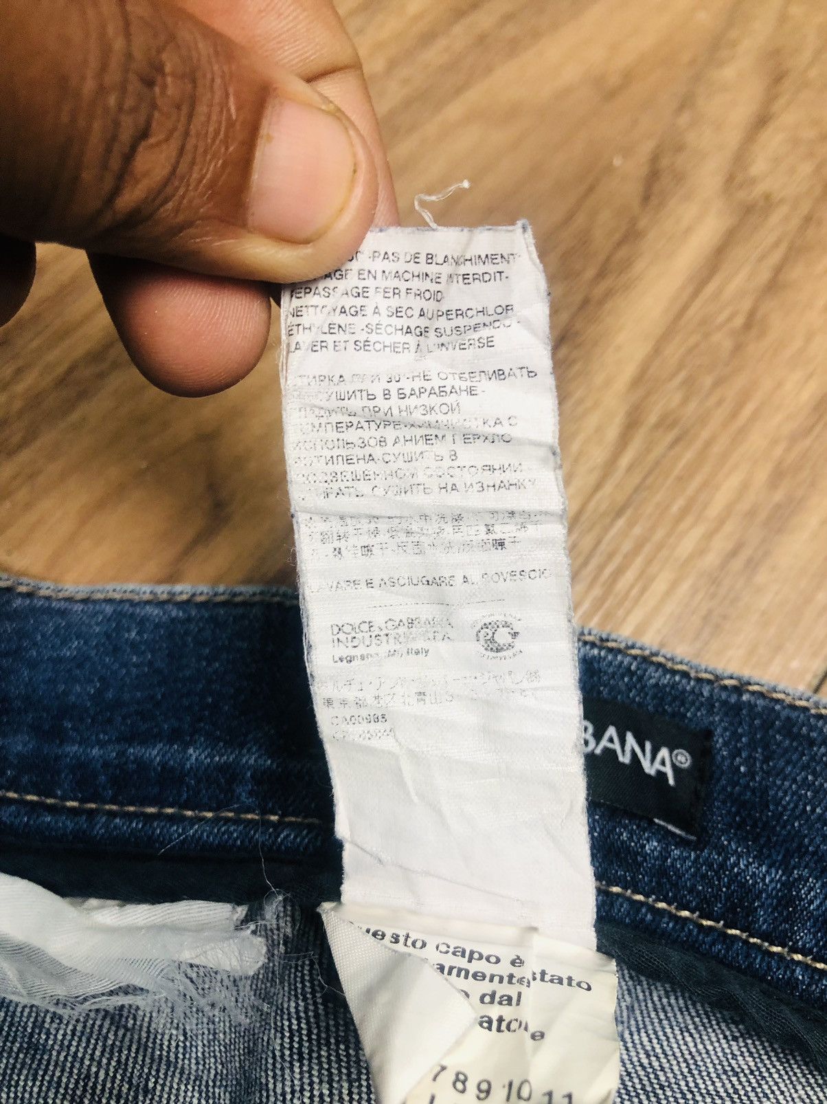Dolce & Gabbana D&G Men's Carpenter Distressed Wash Blue Jeans (38) Size US 30 / EU 46 - 11 Thumbnail