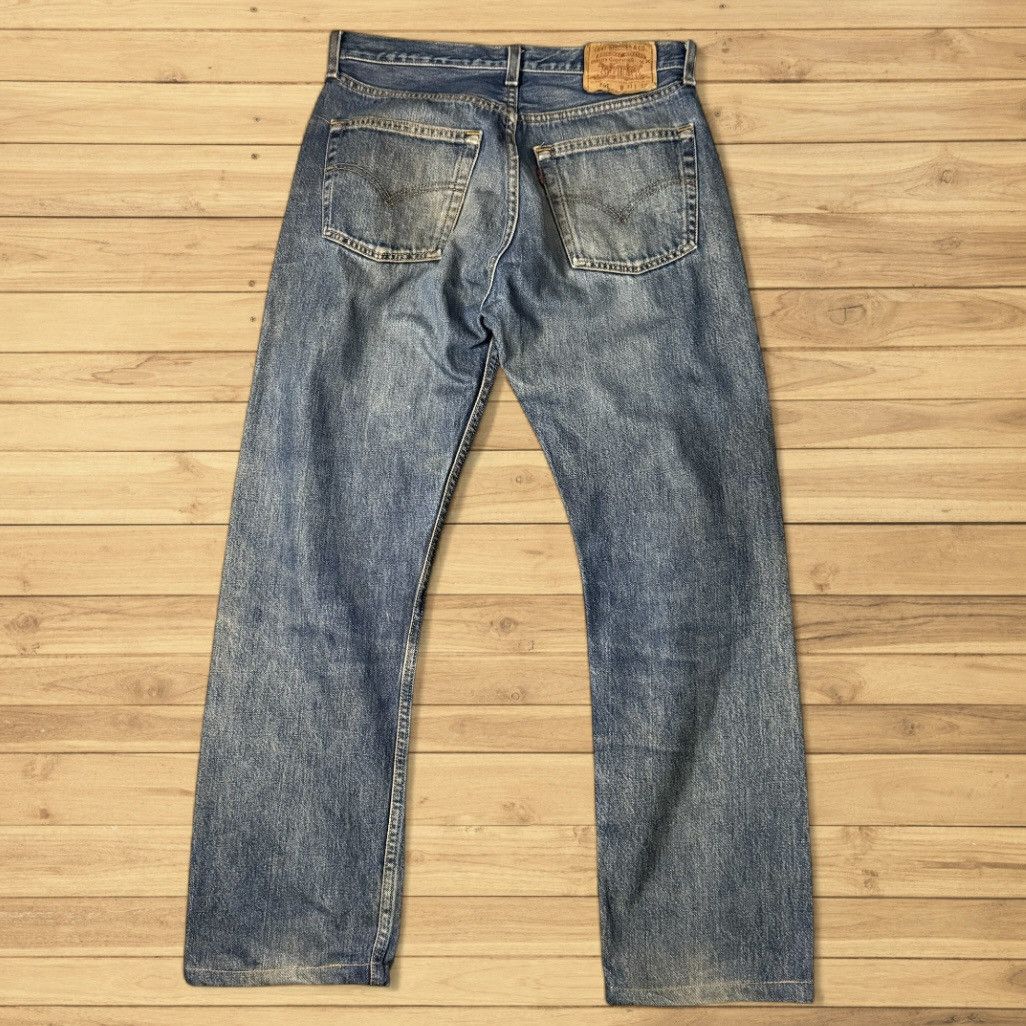 Levi's Vintage Clothing 90s Levis 501 Distressed Aging Mud Denim W31 Made in USA Size US 31 - 1 Thumbnail