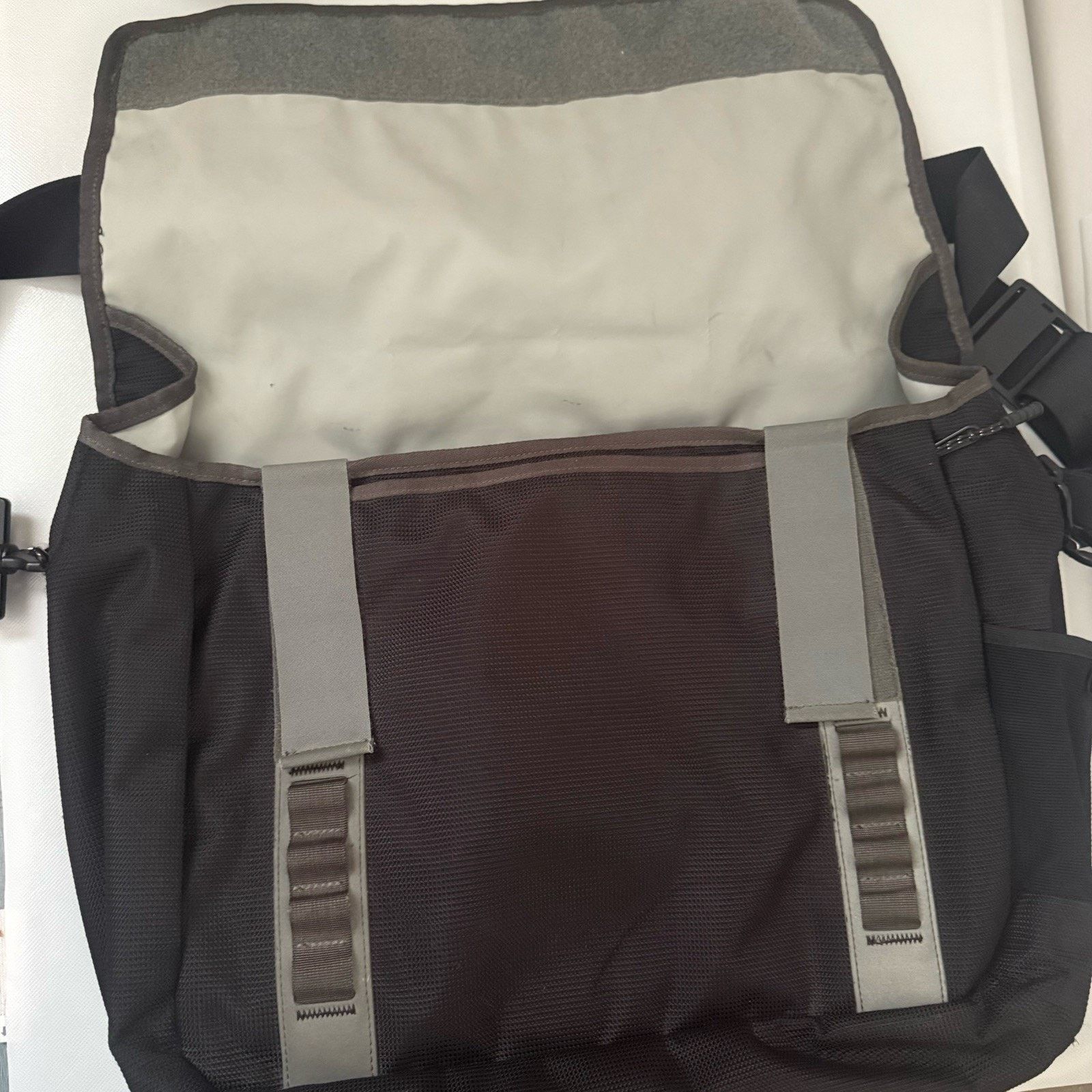 Timbuk2 Timbuk2 Command Messenger San Francisco Laptop Commute Size ONE SIZE - 7 Thumbnail
