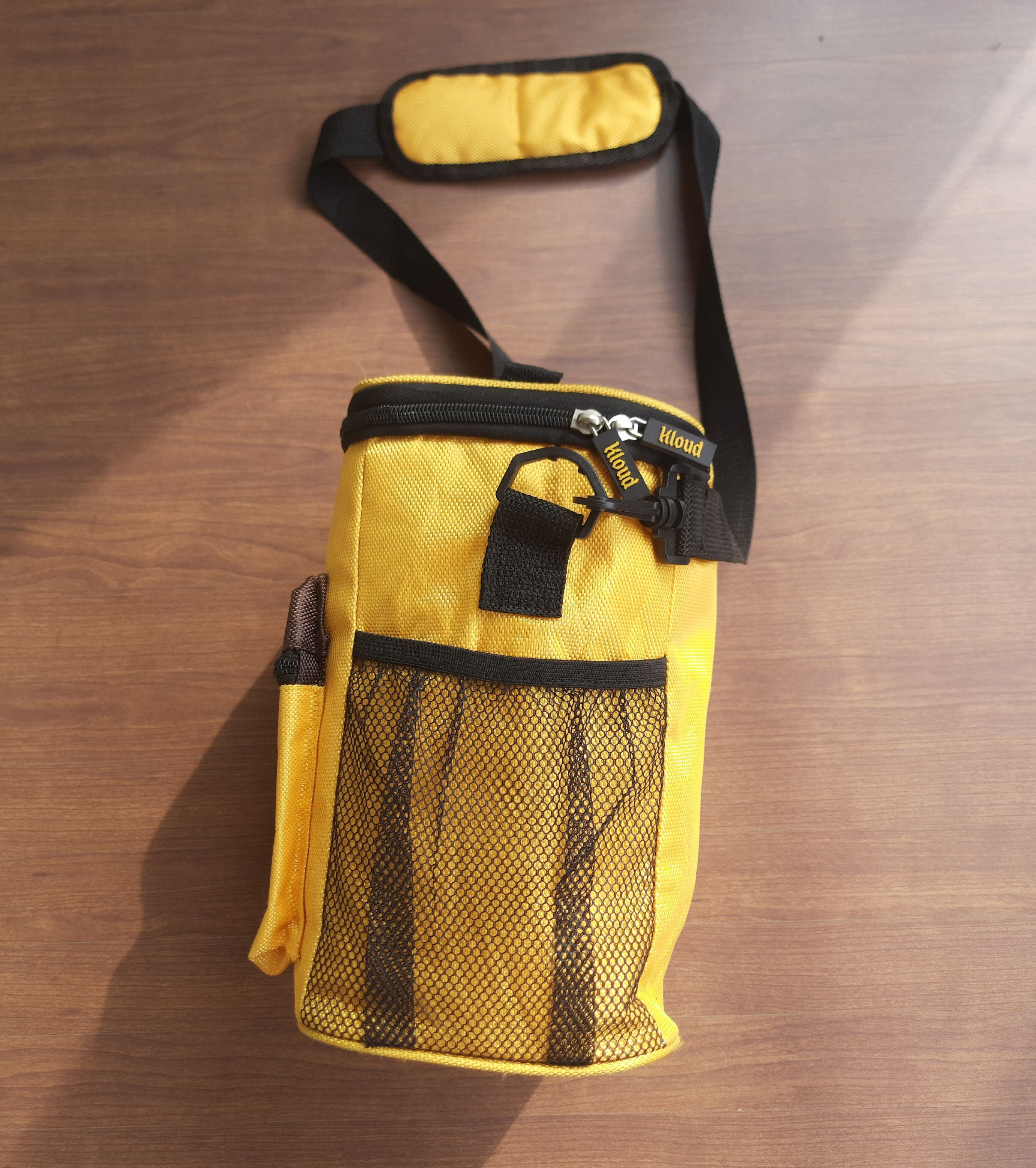 Japanese Brand Y2K Kloud Premium Souvenir Japan Sling Bags Size ONE SIZE - 5 Thumbnail