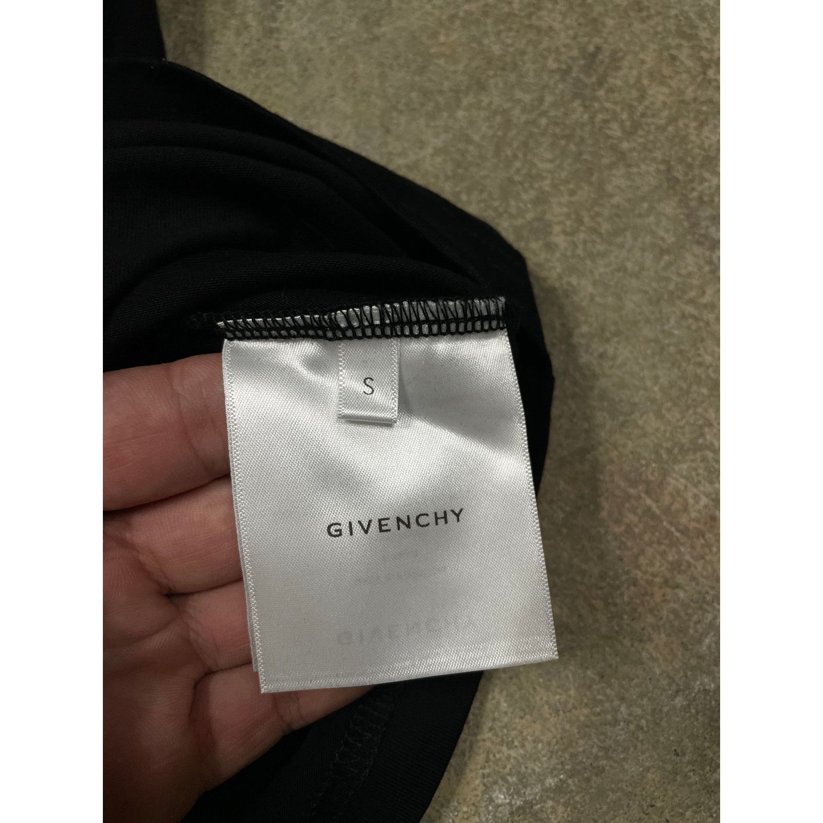 Givenchy Givenchy Chest Logo Tee Black Multi Small New With Tags Size US S / EU 44-46 / 1 - 3 Thumbnail