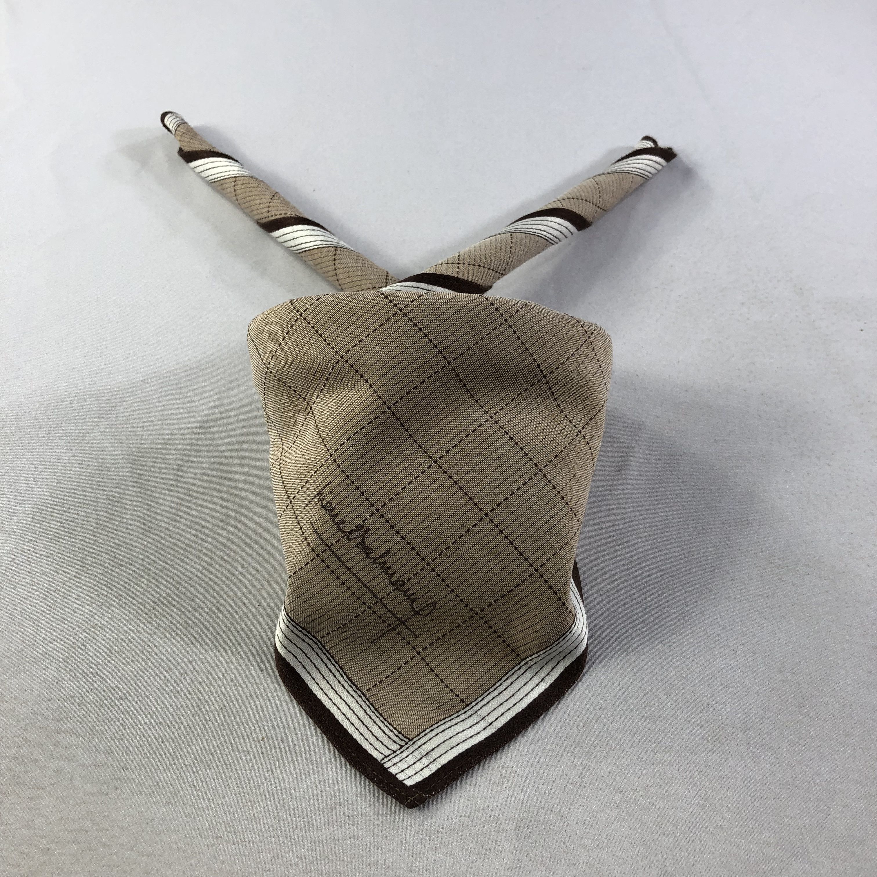 Pierre Balmain Handkerchief Neckerchief Bandana H2288