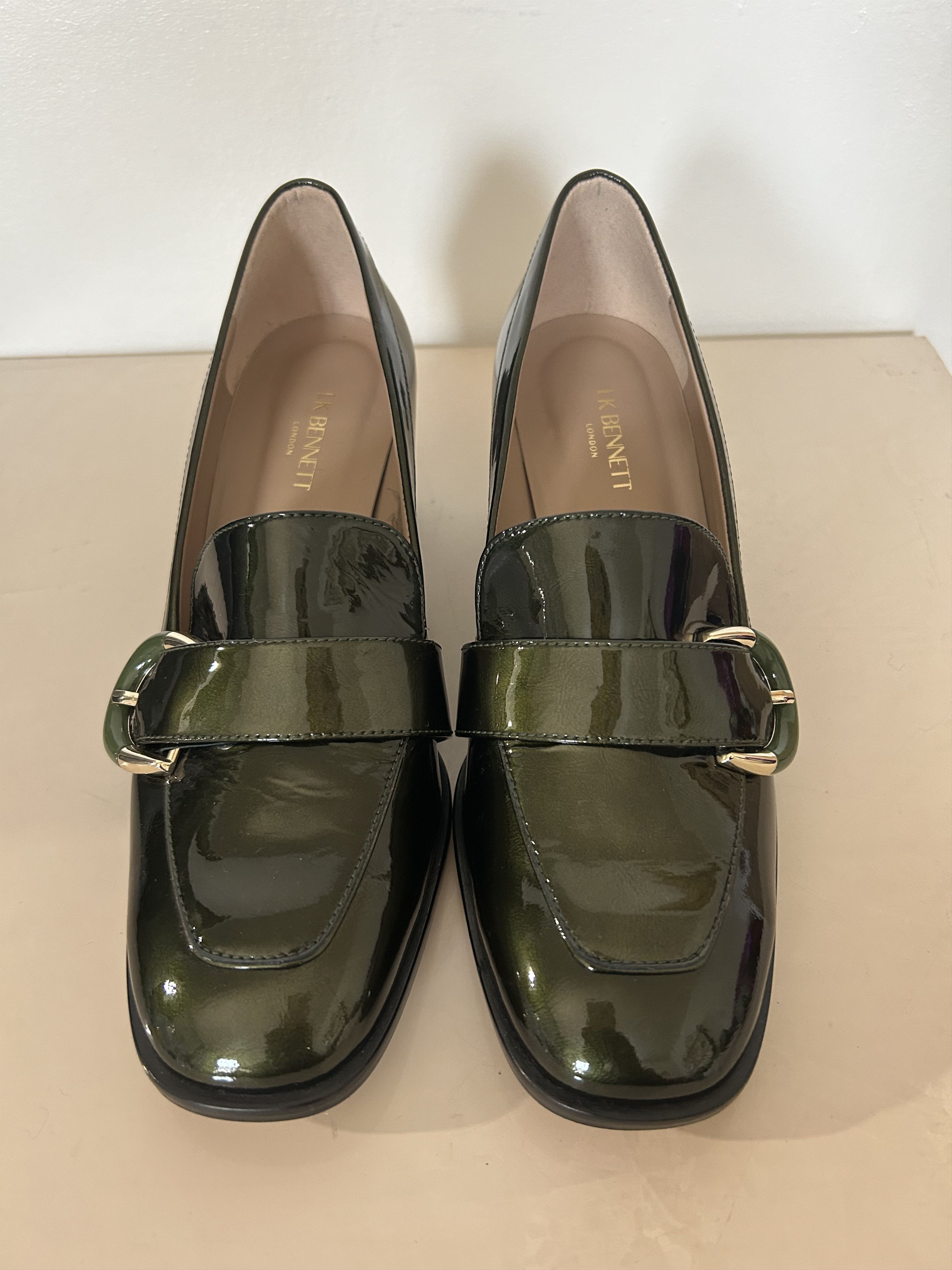 LK Bennett LKBennett Mara Resin Buckle Block Heel Shoes Size US 7 / IT 37 - 2 Thumbnail