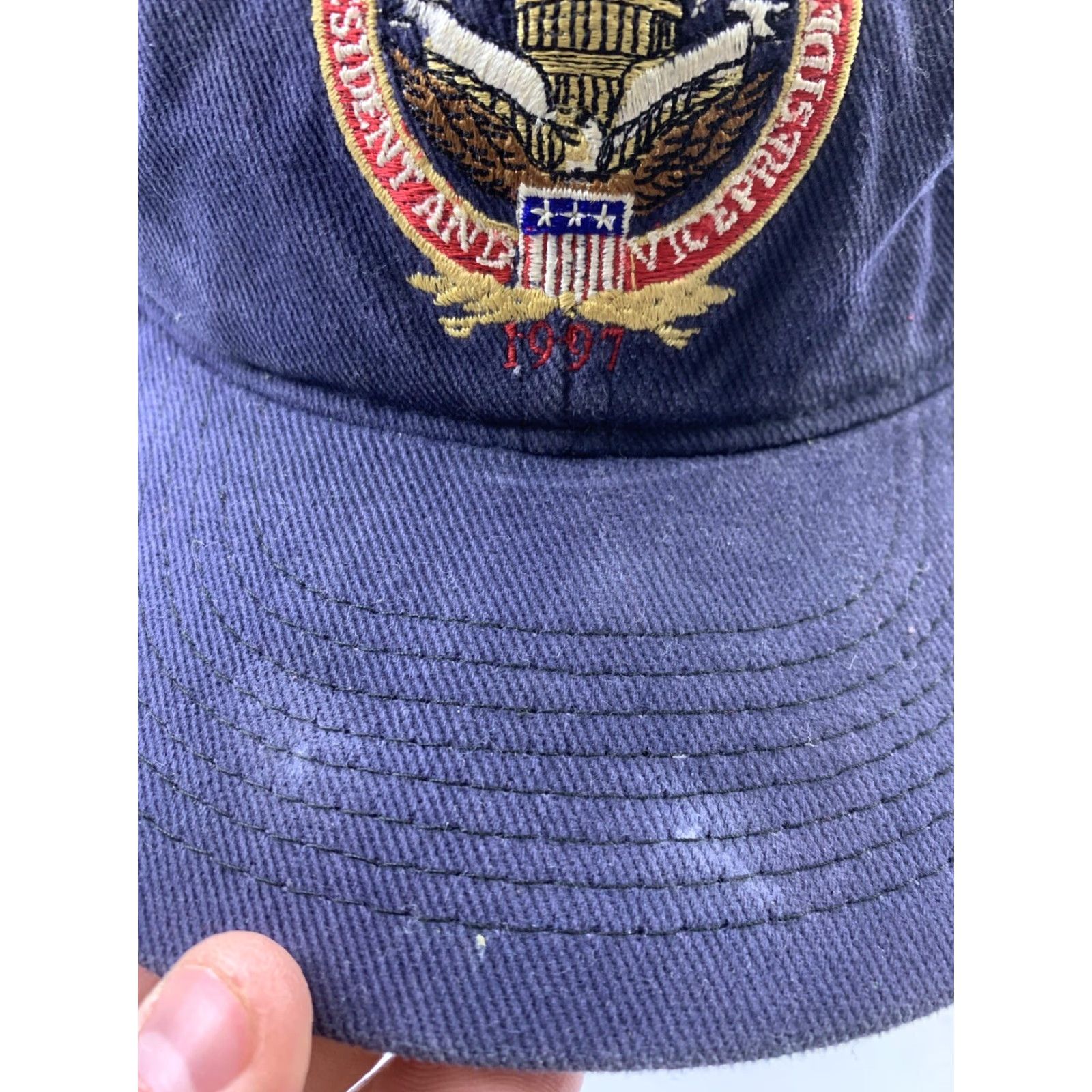Vintage VINTAGE Vintage 1997 Presidential Inauguration Bill Clinton Al Gore Snap Back Hat Cap Shirt Mens Blue USA 90s concert political campaign cap Size ONE SIZE - 2 Thumbnail