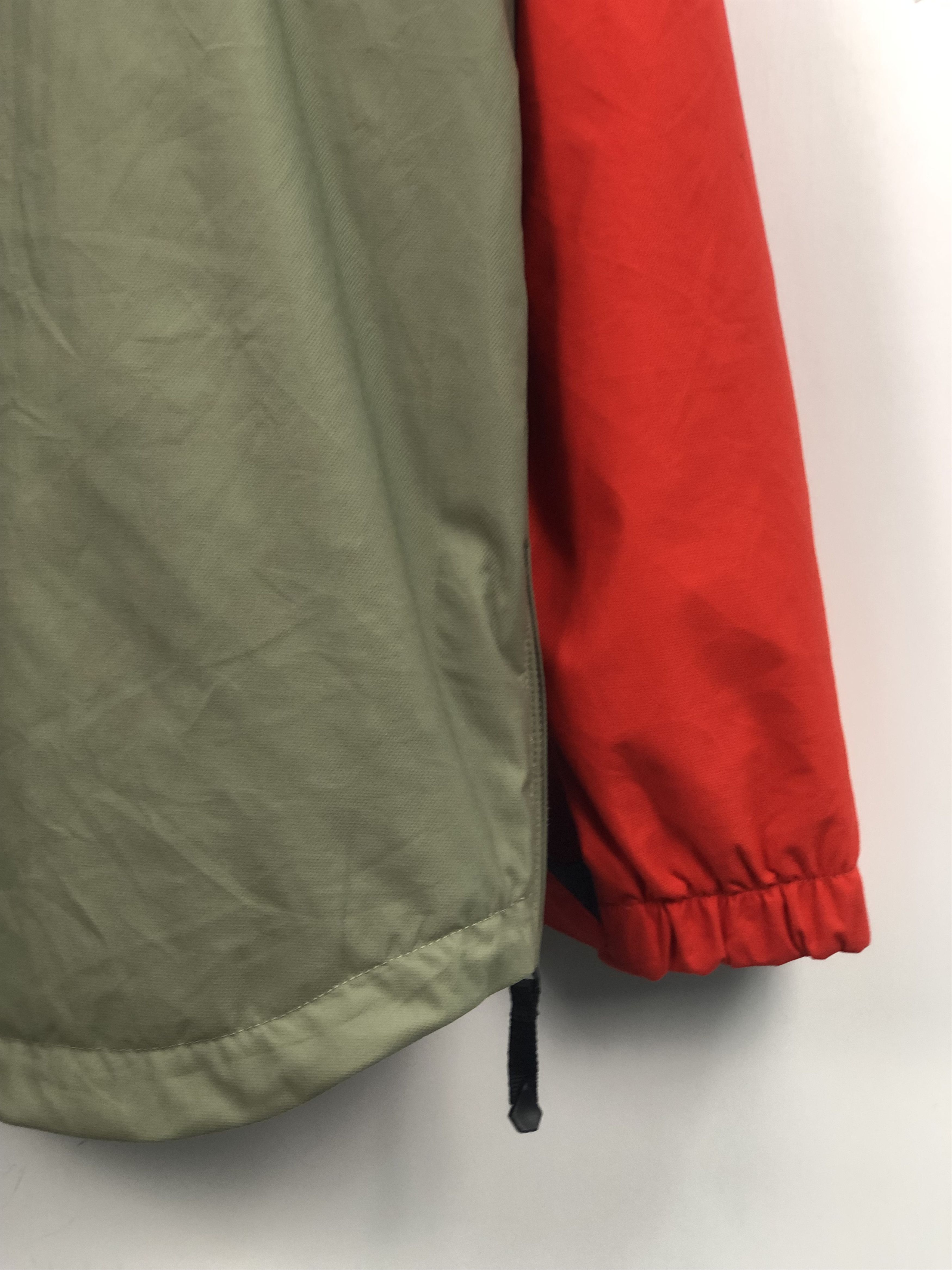 Volcom Vintage Volcom Windbreaker Zipper Jacket J0259 Size US L / EU 52-54 / 3 - 13 Thumbnail
