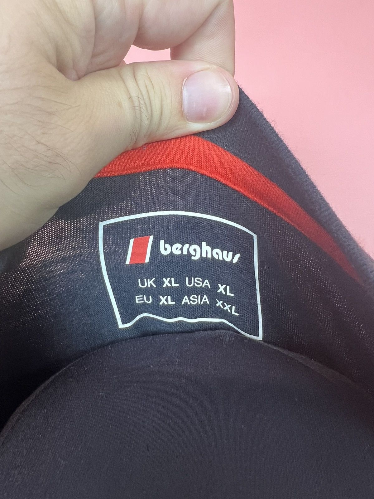 Berghaus Berghaus tee shirt art outdoor casual Size US XL / EU 56 / 4 - 5 Thumbnail