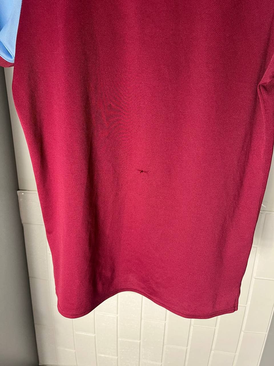 Umbro VINTAGE UMBRO FC WEST HAM UNITED ENGLAND SOCCER JERSEY RETRO Size US S / EU 44-46 / 1 - 9 Thumbnail