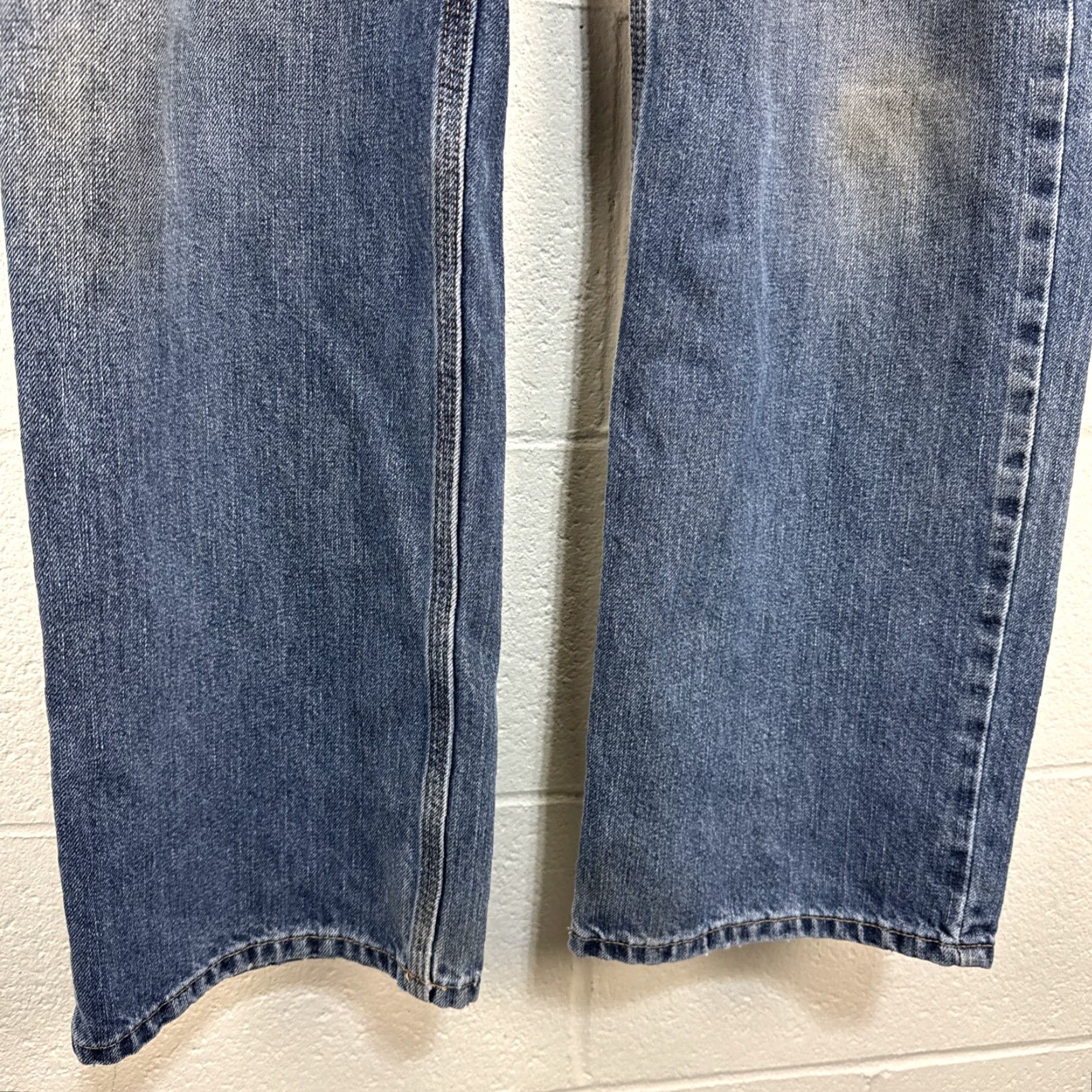 Carhartt Carhartt Jeans Relaxed Fit Mens 36x32 Medium Blue Denim 101483-968 Size US 36 / EU 52 - 7 Thumbnail