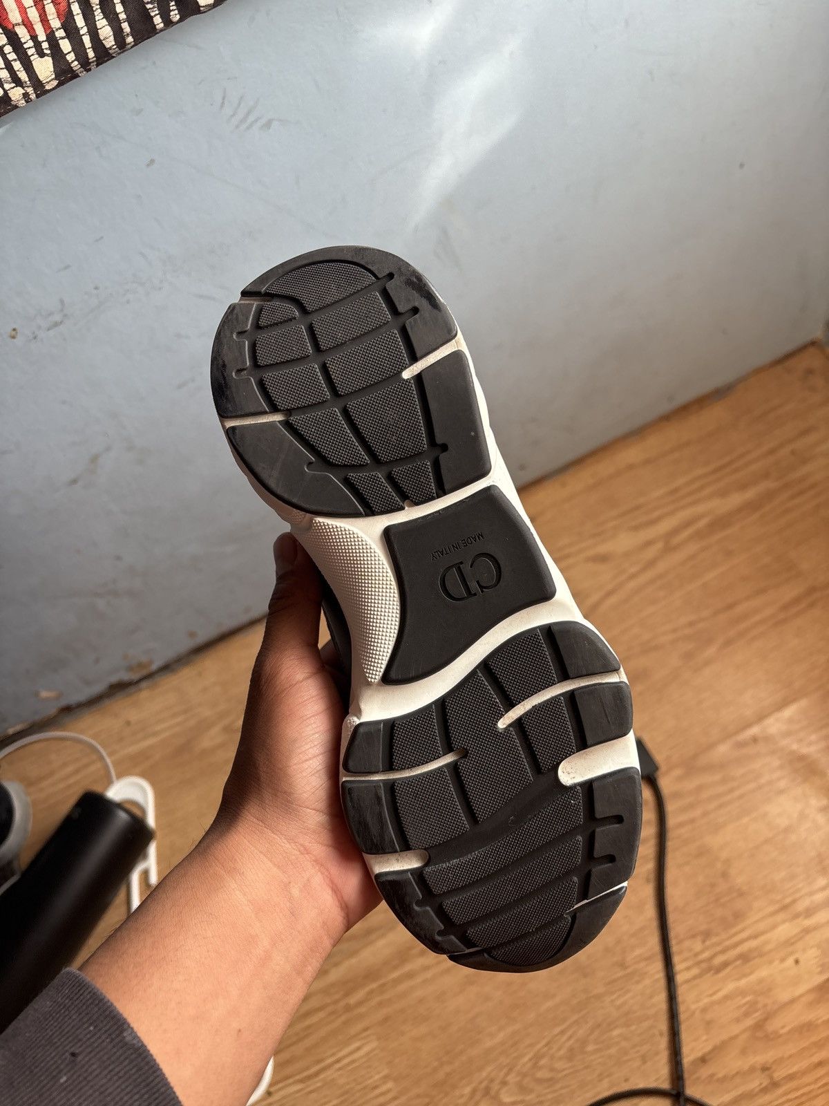 Dior Dior b22 size 37 Size US 5 / EU 37 - 6 Thumbnail
