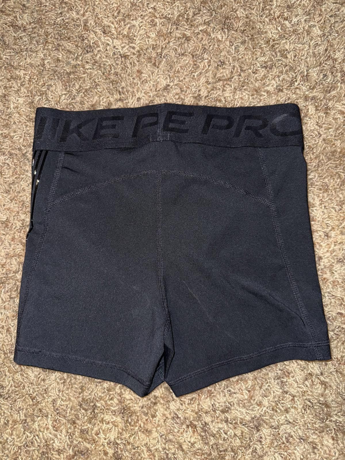Nike Nike Pro Women's Mid-Rise 3” Biker Shorts Sample Size 28" / US 6 / IT 42 - 5 Thumbnail