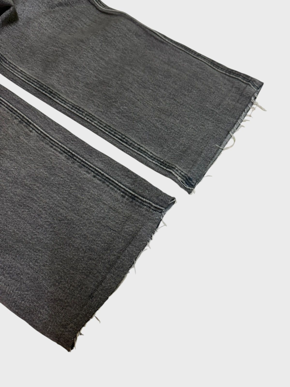 Acne Studios Distressed ACNE STUDIOS Max Vintage Grey Turkey Size US 29 - 18 Thumbnail