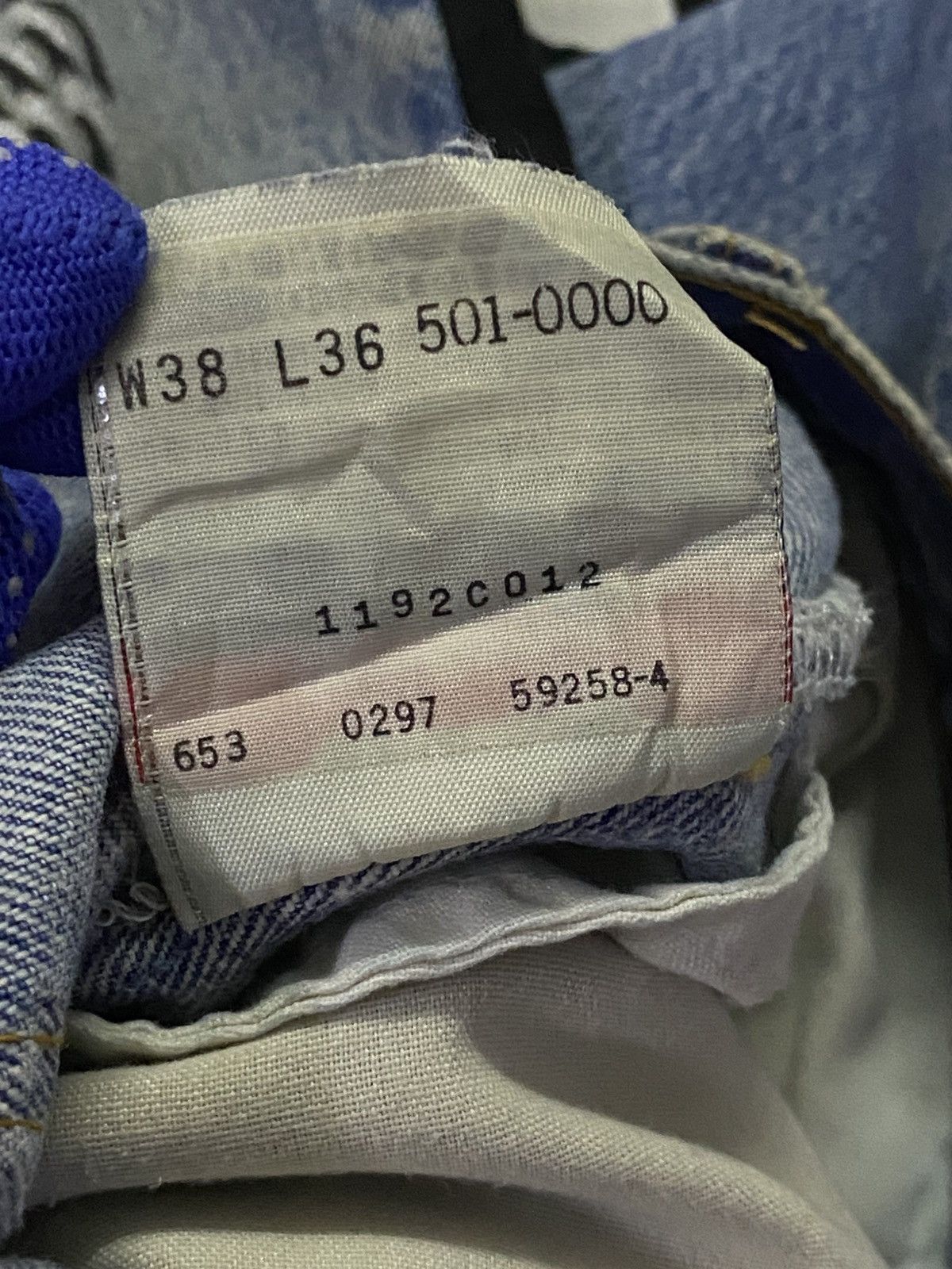 Levi's Vintage Levi’s 501 Custom Sukajan Distressed Denim Pants Size US 36 / EU 52 - 12 Thumbnail
