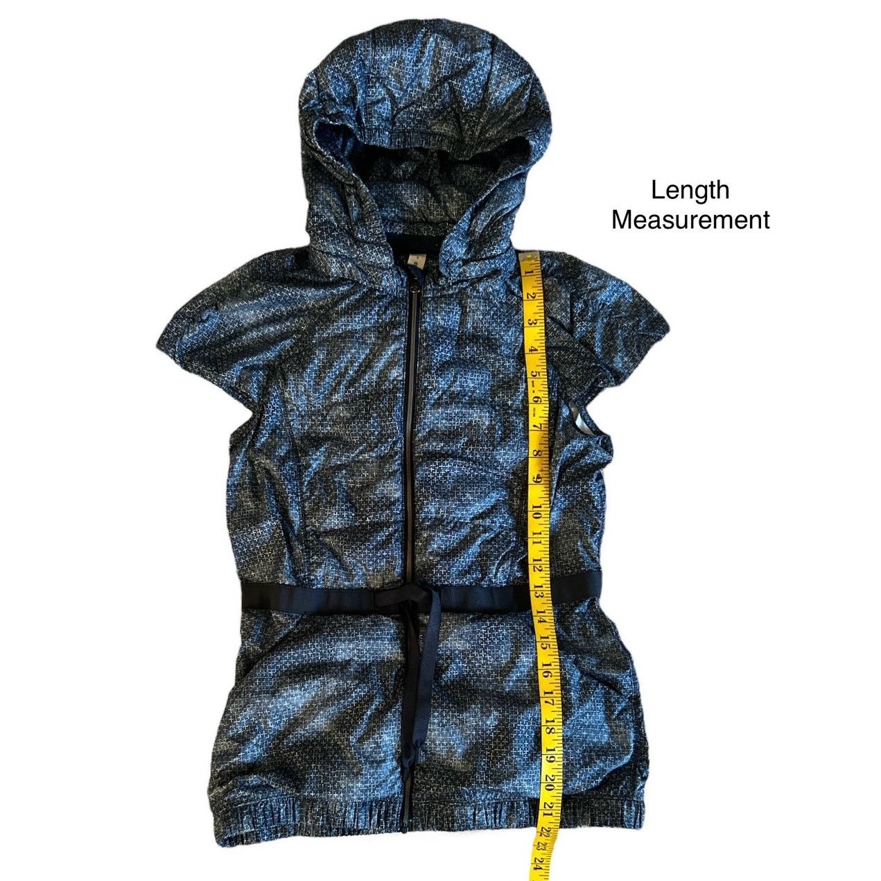 Lululemon Lululemon Spring Fling Puffy Vest Size 4 W4D28S Size S / US 4 / IT 40 - 5 Thumbnail