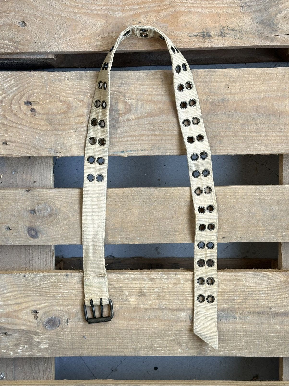 Other Vintage Beige Corduroy Metal Circles Belt Size ONE SIZE - 6 Thumbnail