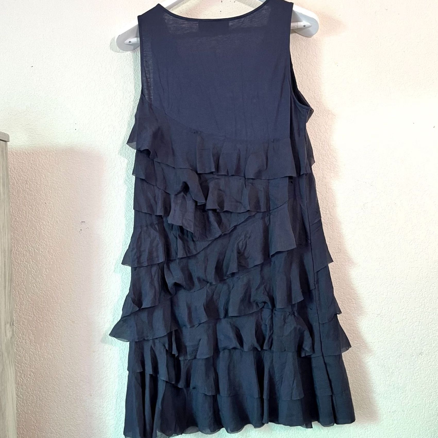 Ann Taylor Ann Taylor Loft Navy Blue Tiered Ruffled Sleeveless V-Neck Dress Size 10 Women A-Line Dress Womens Navy Blue Tiered Ruffle Sleeveless V-Neck Size L / US 10 / IT 46 - 2 Thumbnail