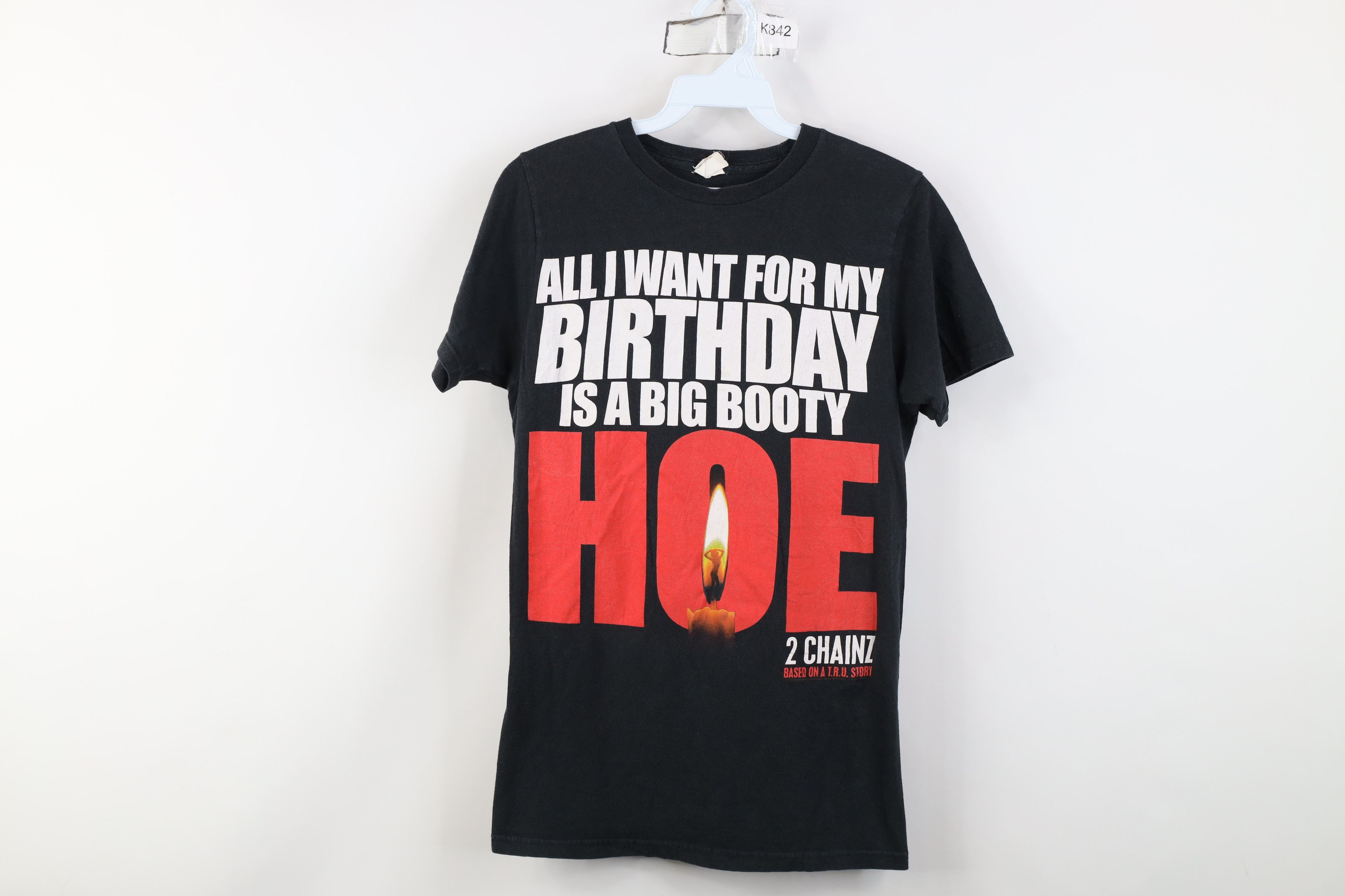 Vintage Vintage Y2K I Want For My Birthday Is A Big Booty T-Shirt Size S / US 4 / IT 40 - 1 Thumbnail