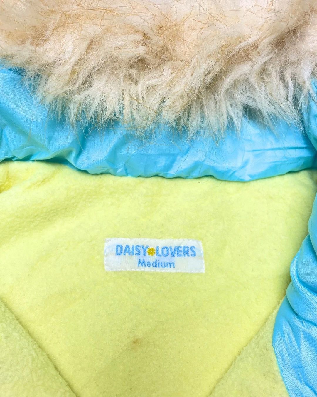 Japanese Brand Daisy Lovers Star & Coin Faux Fur Trimmed Puffer Jacket Size M / US 6-8 / IT 42-44 - 2 Thumbnail