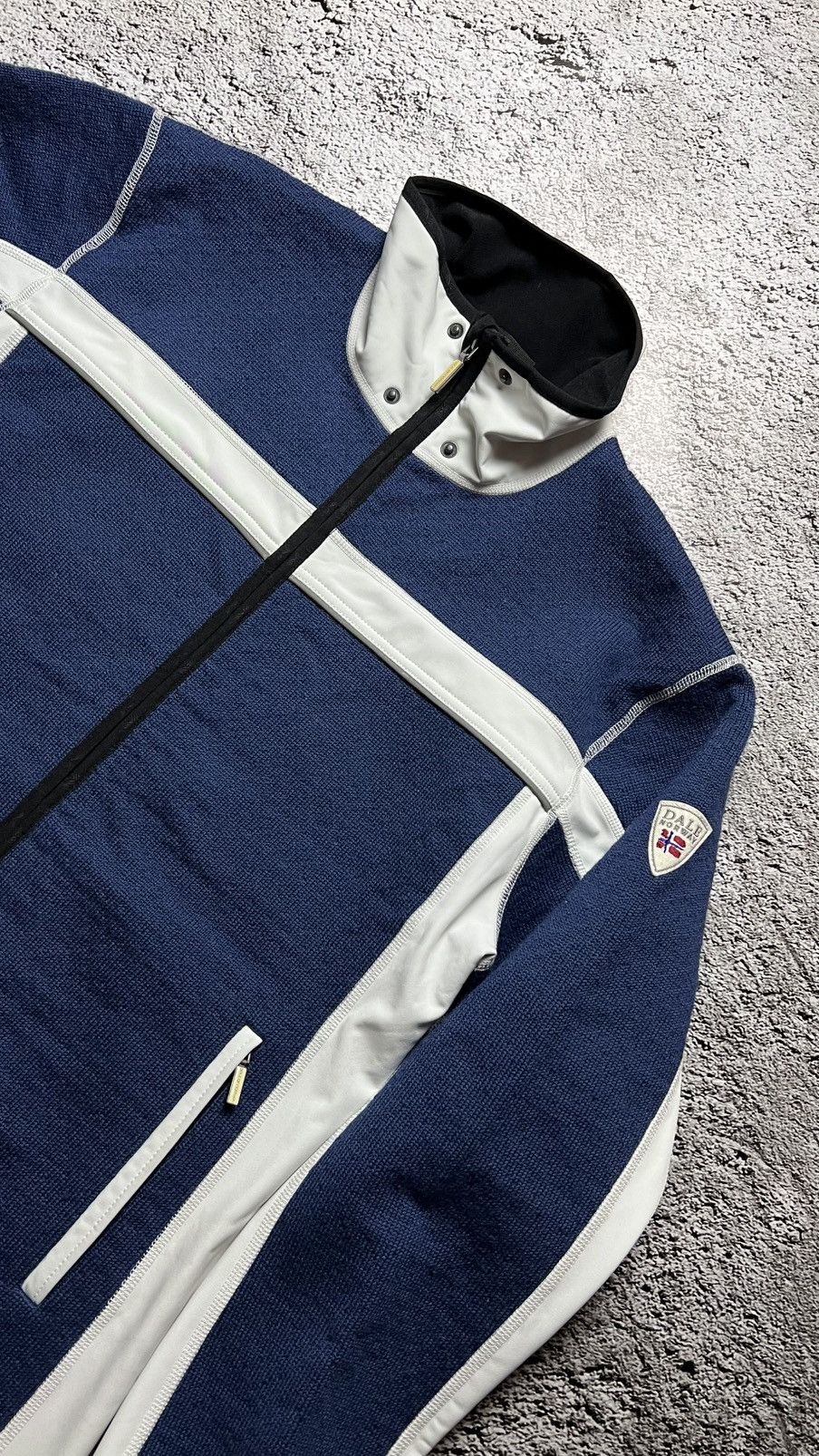 Dale Of Norway Dale of Norway wool windstopper softshell jacket Size US XL / EU 56 / 4 - 2 Thumbnail