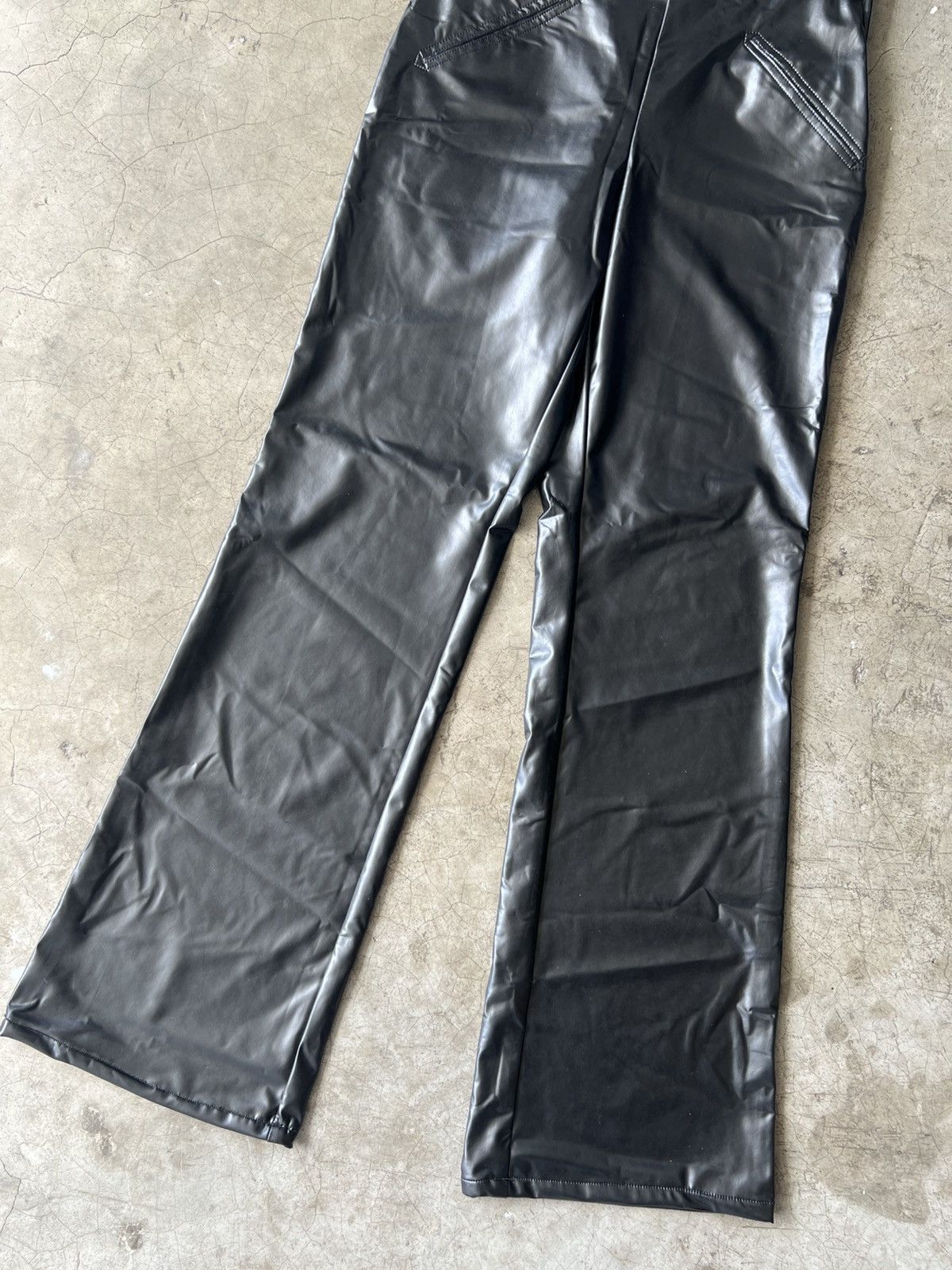 Issey Miyake Issey Miyake - S/S99 Nylon Boot Cut Pants Size 27" / US 4 / IT 40 - 3 Thumbnail