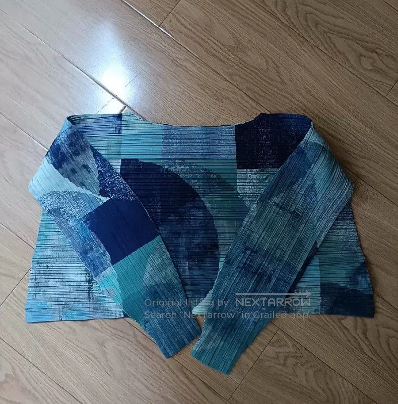Other Issey Miyake Blue Oil Painting Print Top Size L / US 10 / IT 46 - 1 Thumbnail