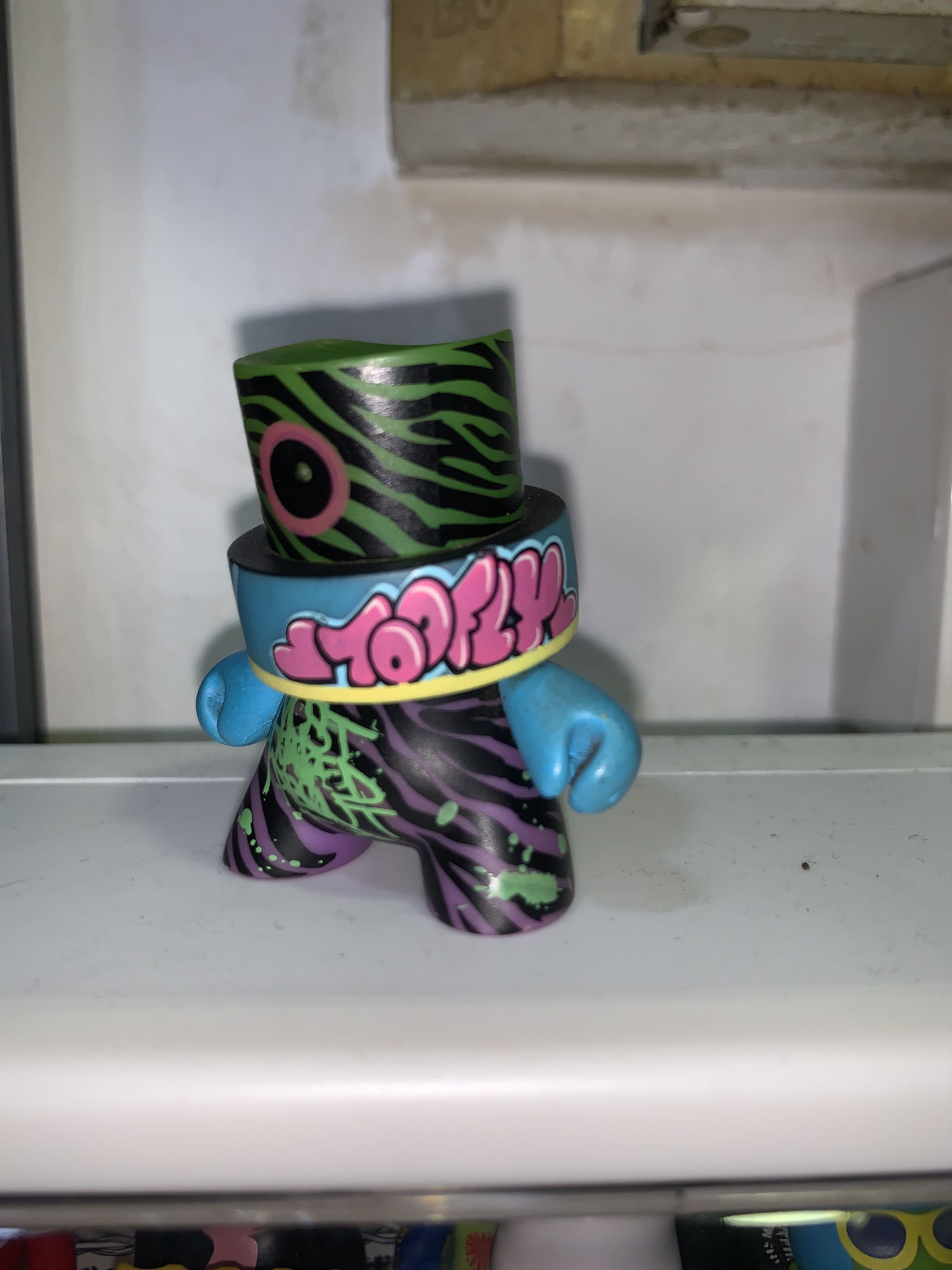 Kid Robot Vtg KIDROBOT FATCAP Series 2 “1. SHOK-1, 2. ZETA, 3. TOOFLY” Size ONE SIZE - 15 Thumbnail