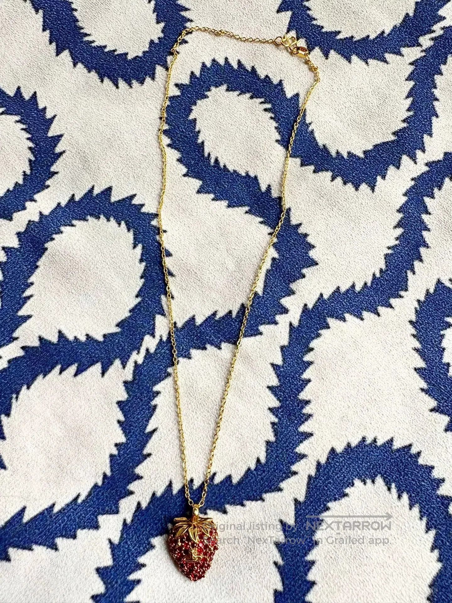 Vivienne Westwood Vivienne Westwood Strawberry Pendant Necklace. Size ONE SIZE - 3 Thumbnail