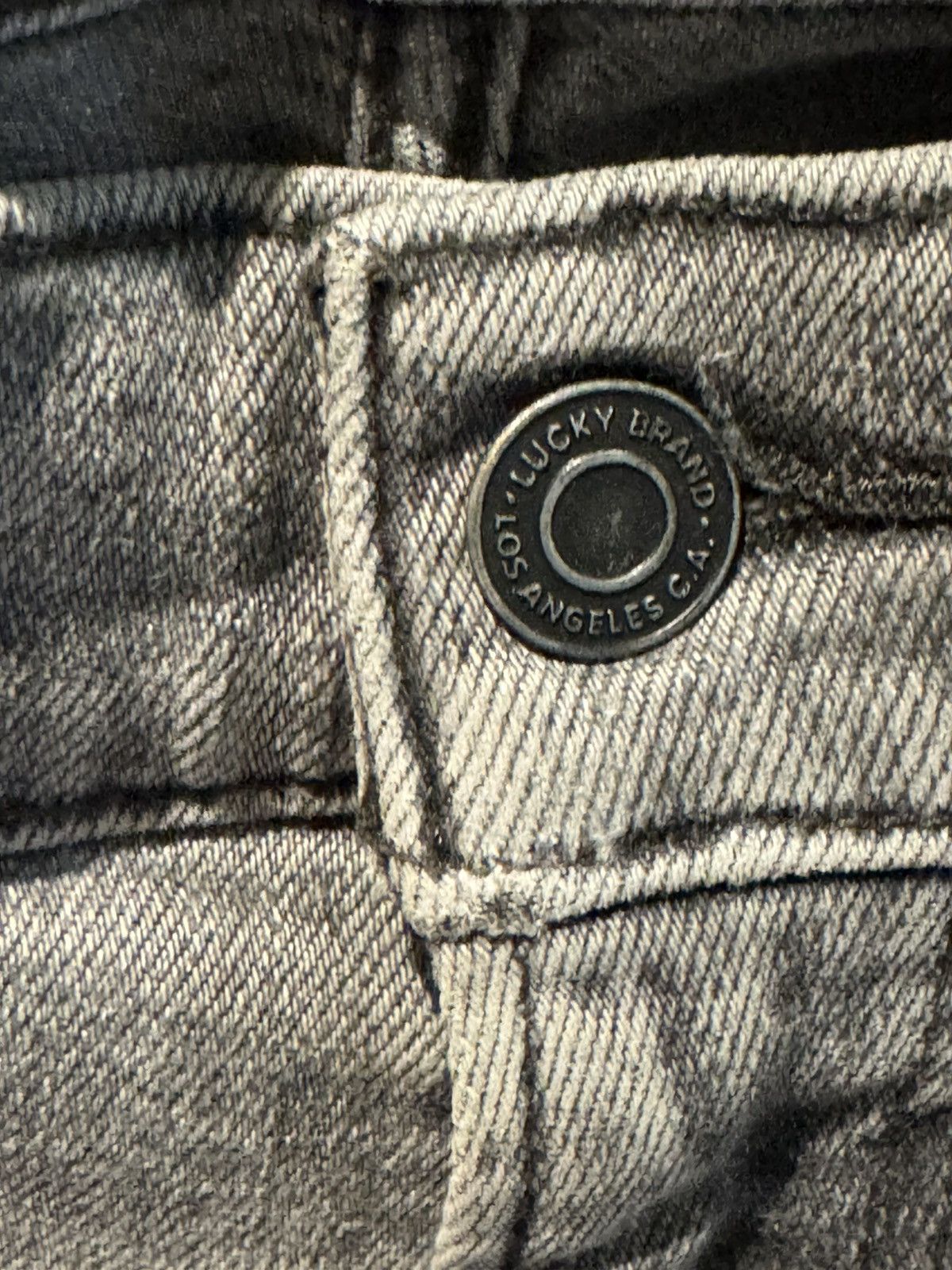 Lucky Brand Grey Lucky Brand Quality Distressed 30/32 Slim Skinny Jean Size US 30 / EU 46 - 5 Thumbnail