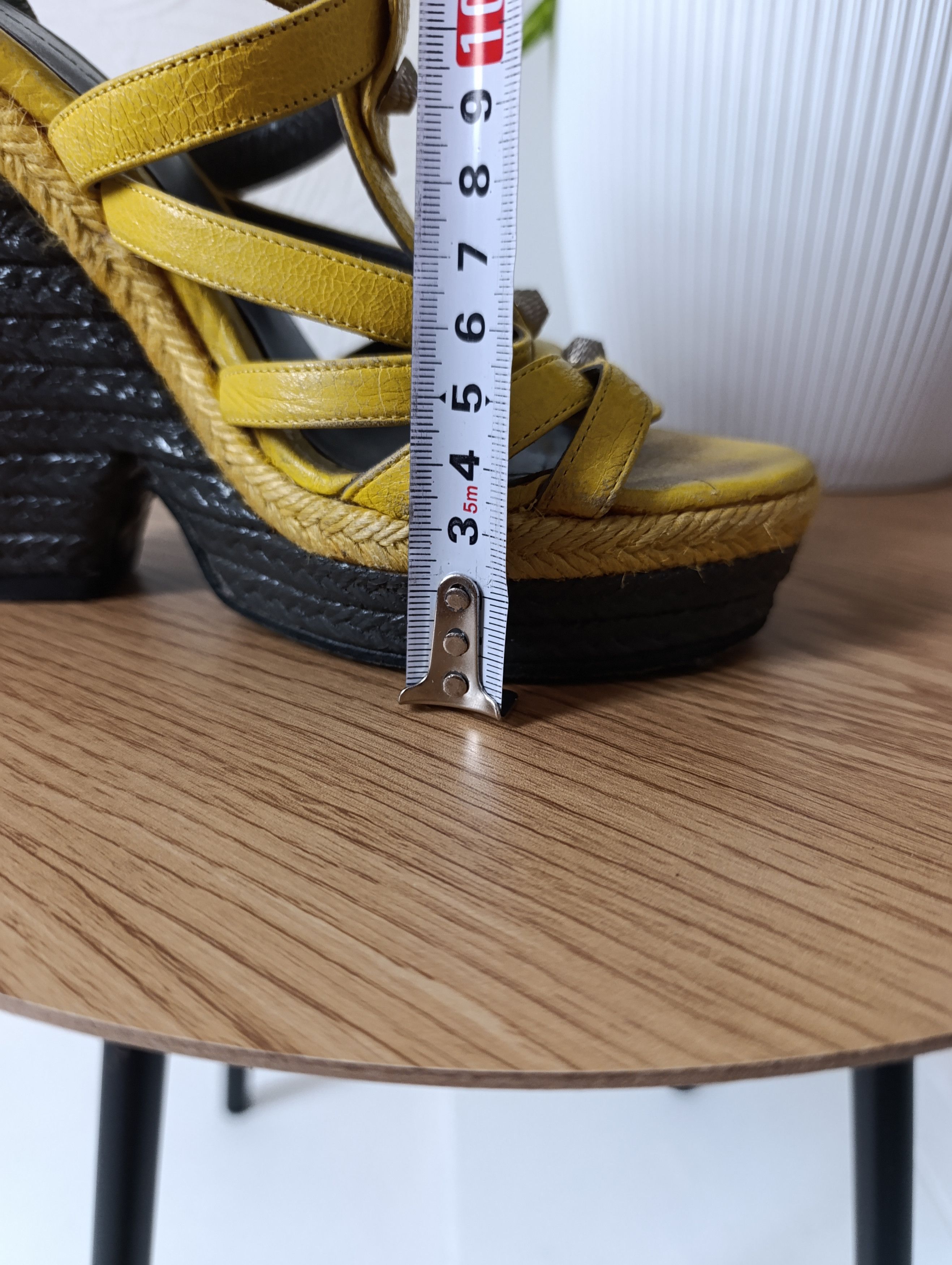 Balenciaga Balenciaga Yellow Leather Wedge Ankle Strap Sandals Size US 7 / IT 37 - 21 Thumbnail