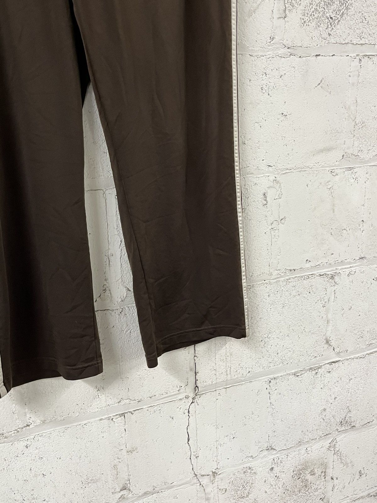 Adidas Adidas track pants baggy fit wide leg vintage mocha brown Size US 34 / EU 50 - 5 Thumbnail