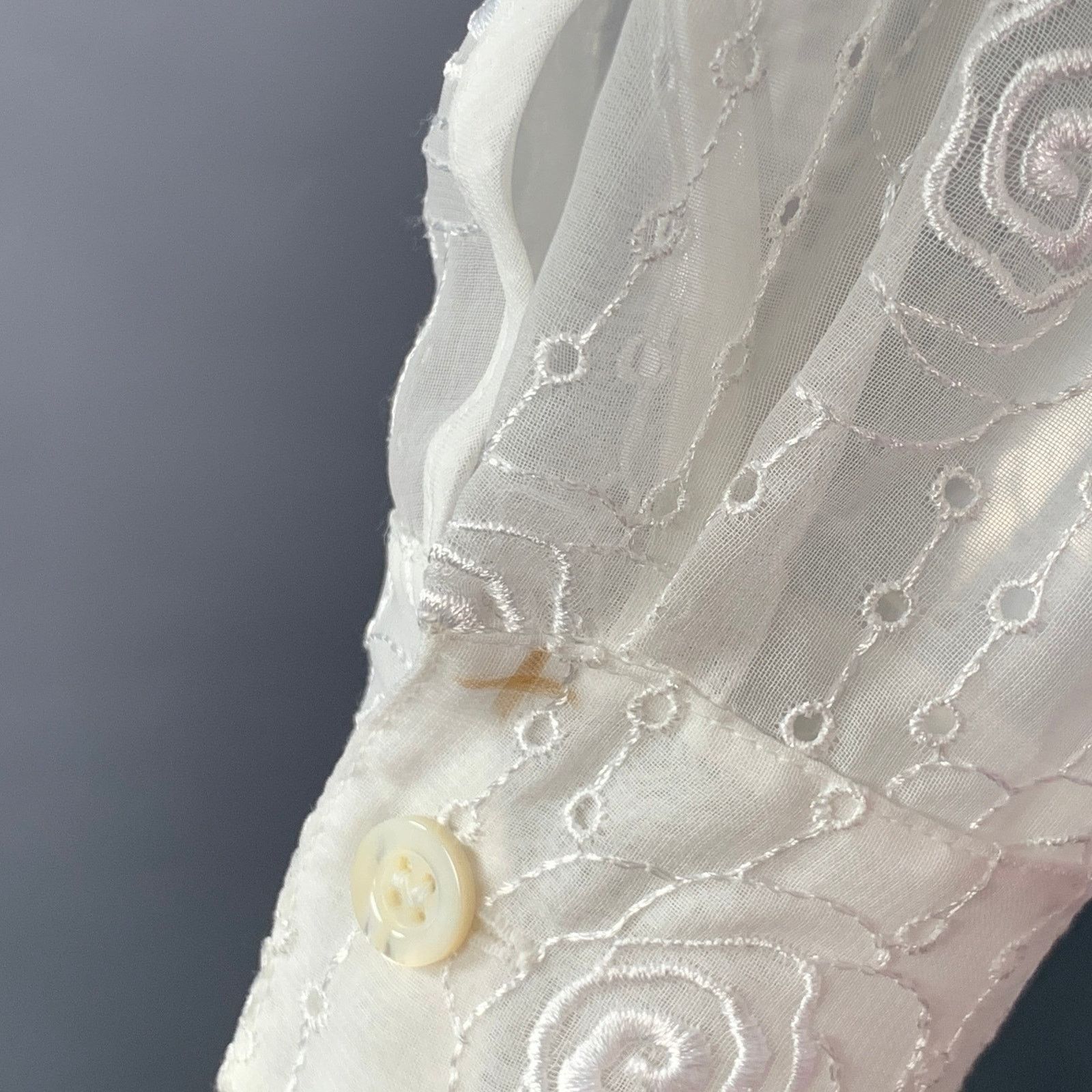Escada ESCADA Size M Cream Polyester Eyelet Button Up Shirt Size M / US 6-8 / IT 42-44 - 5 Thumbnail