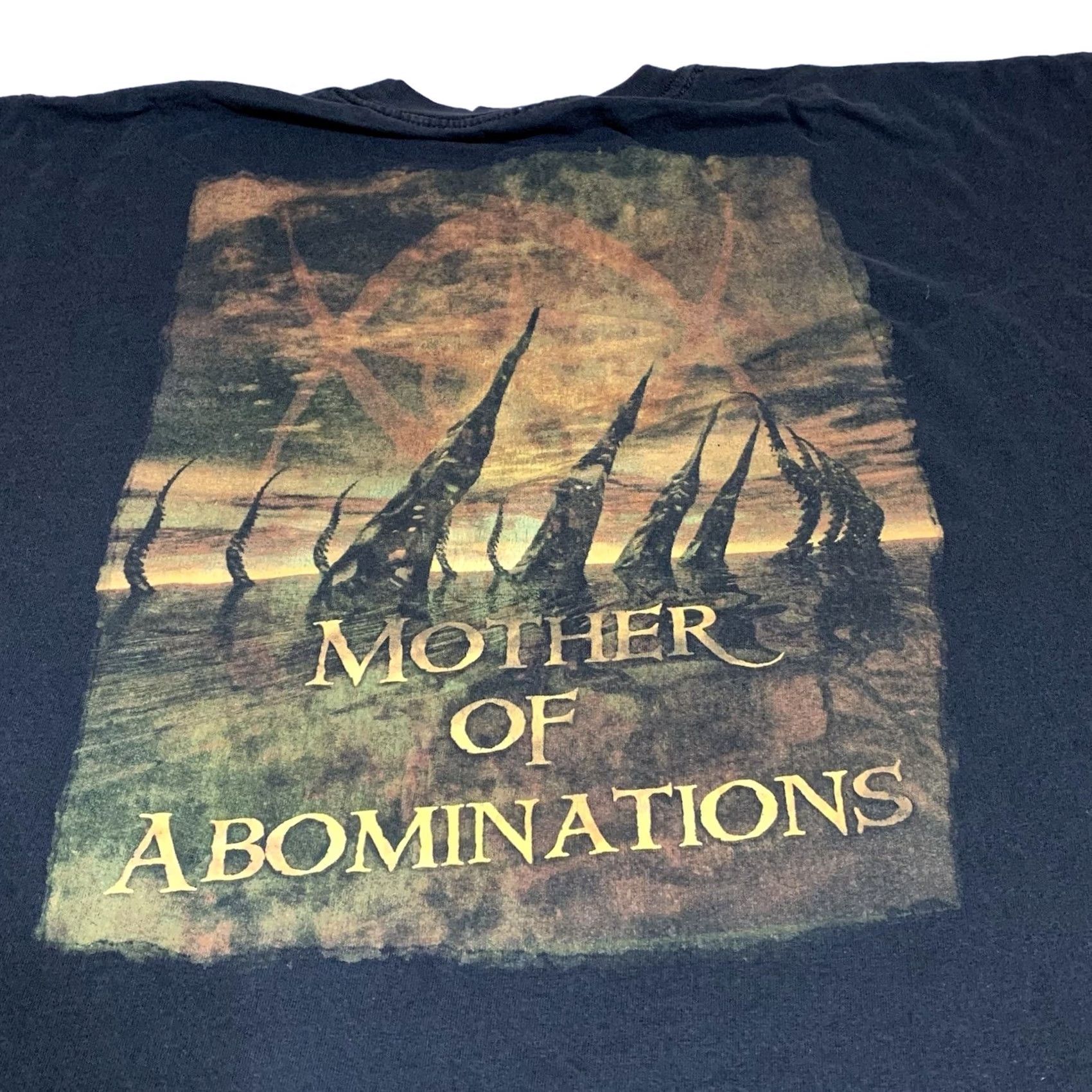 Gildan Cradle of Filth Mother of Abominations T Shirt 2 Sided XXL Distressed Black Short Sleeve Crew Neck Men 2XL Graphic Tee Music Vintage 2000s Size US XXL / EU 58 / 5 - 4 Thumbnail
