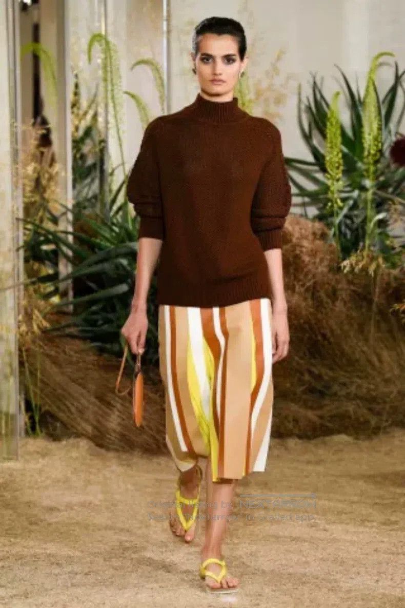 Hermes Hermes Brown Turtleneck Coarse Knit Sweater Size XS / US 0-2 / IT 36-38 - 6 Thumbnail