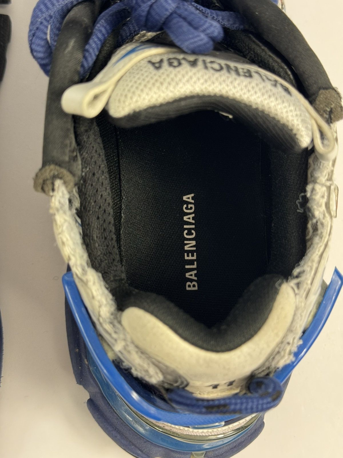 Balenciaga Runner Blue/Grey/Red Sneakers Size US 8 / EU 41 - 9 Thumbnail