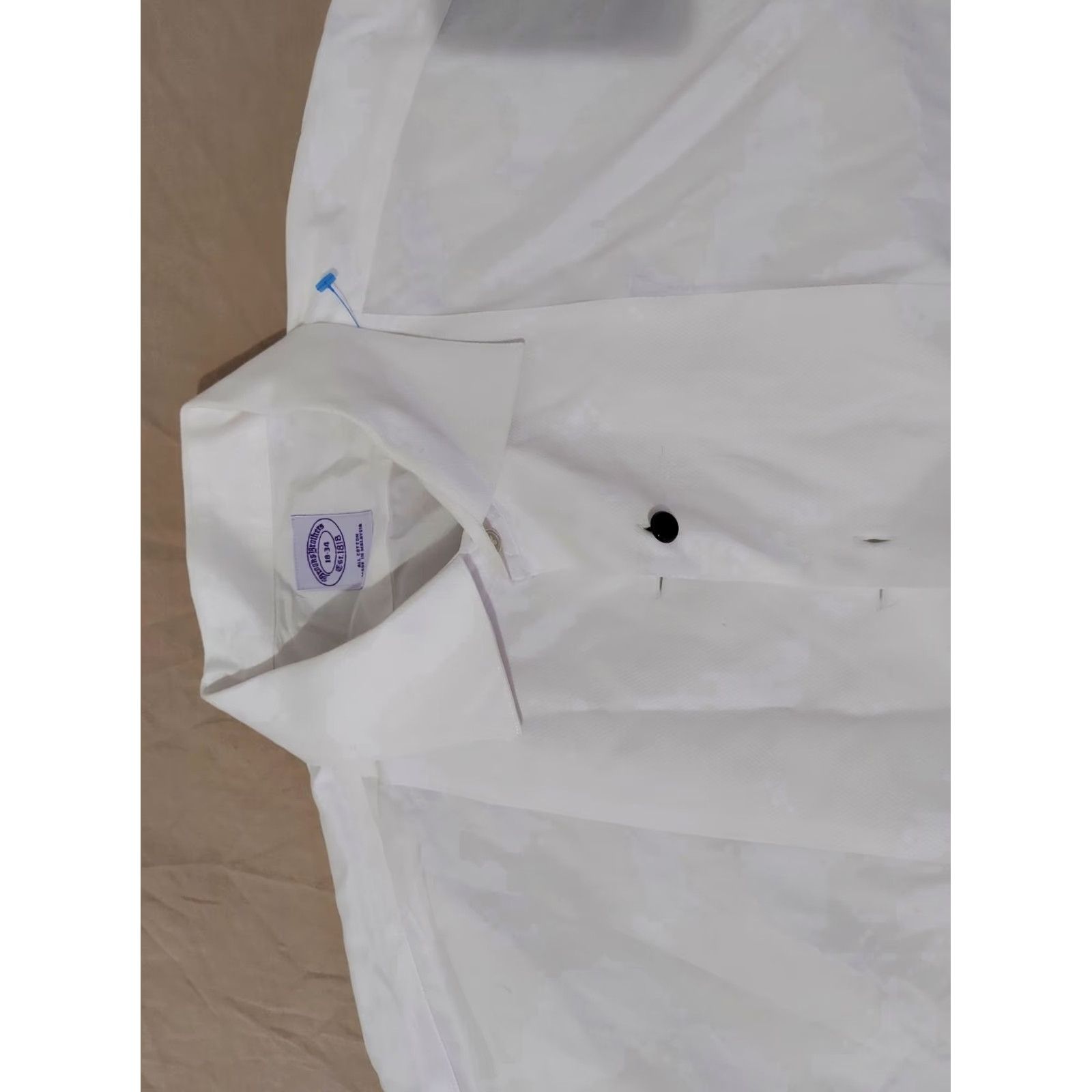 Brooks Brothers Brooks Brothers Dress Shirt Mens 18 34 White Cotton Button Shirt Size 48R - 2 Thumbnail