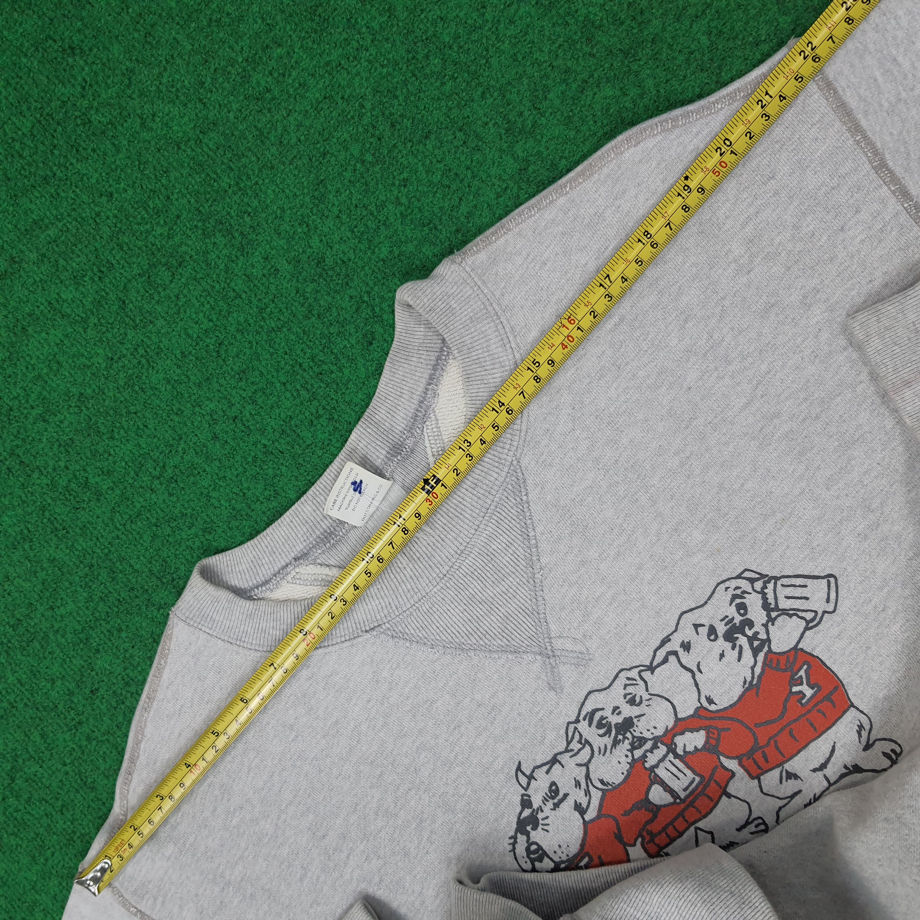Vintage Vinatge YALE Sweatshirt C261N15 Size US L / EU 52-54 / 3 - 8 Thumbnail