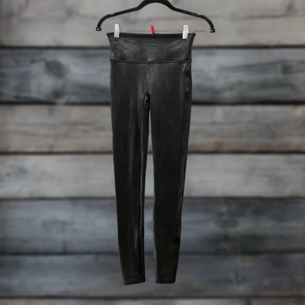 Spanx Spanx Leggings Womens S Black Faux Leather High Waisted Contour Shiny Contour Size 28" / US 6 / IT 42 - 1 Thumbnail