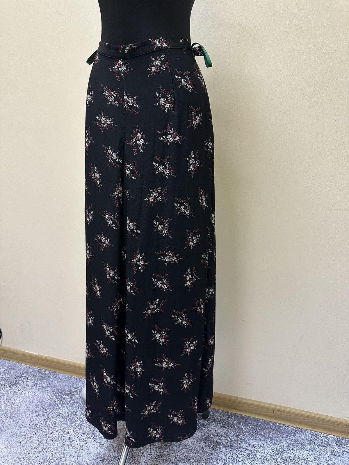 Laura Ashley × Vintage Maxi Skirt Laura Ashley made in U.K. Viscose Size 30" / US 8 / IT 44 - 3 Thumbnail