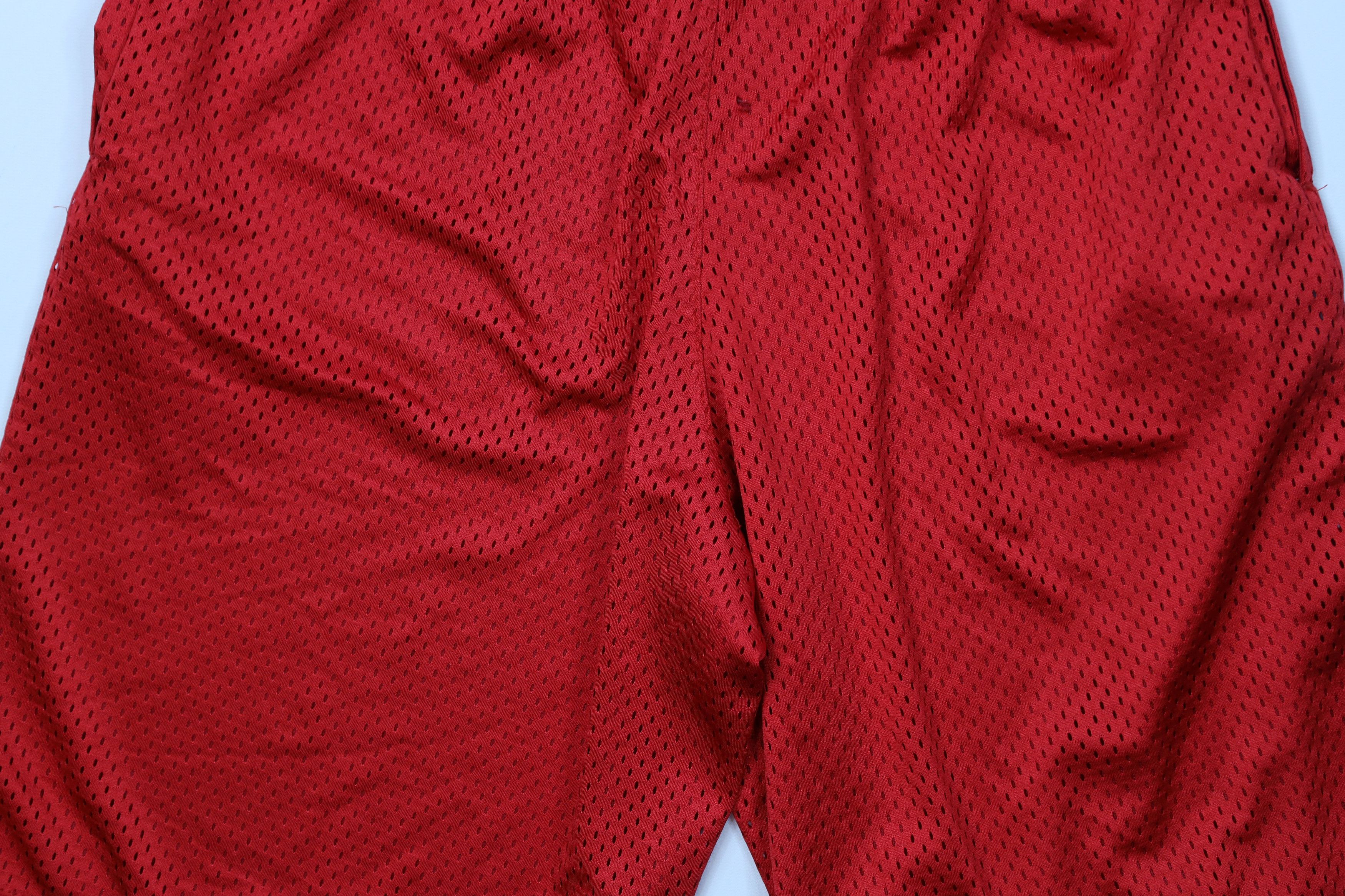 Vintage Vintage 90s Streetwear Above Knee Mesh Basketball Shorts Red Size US 32 / EU 48 - 10 Thumbnail