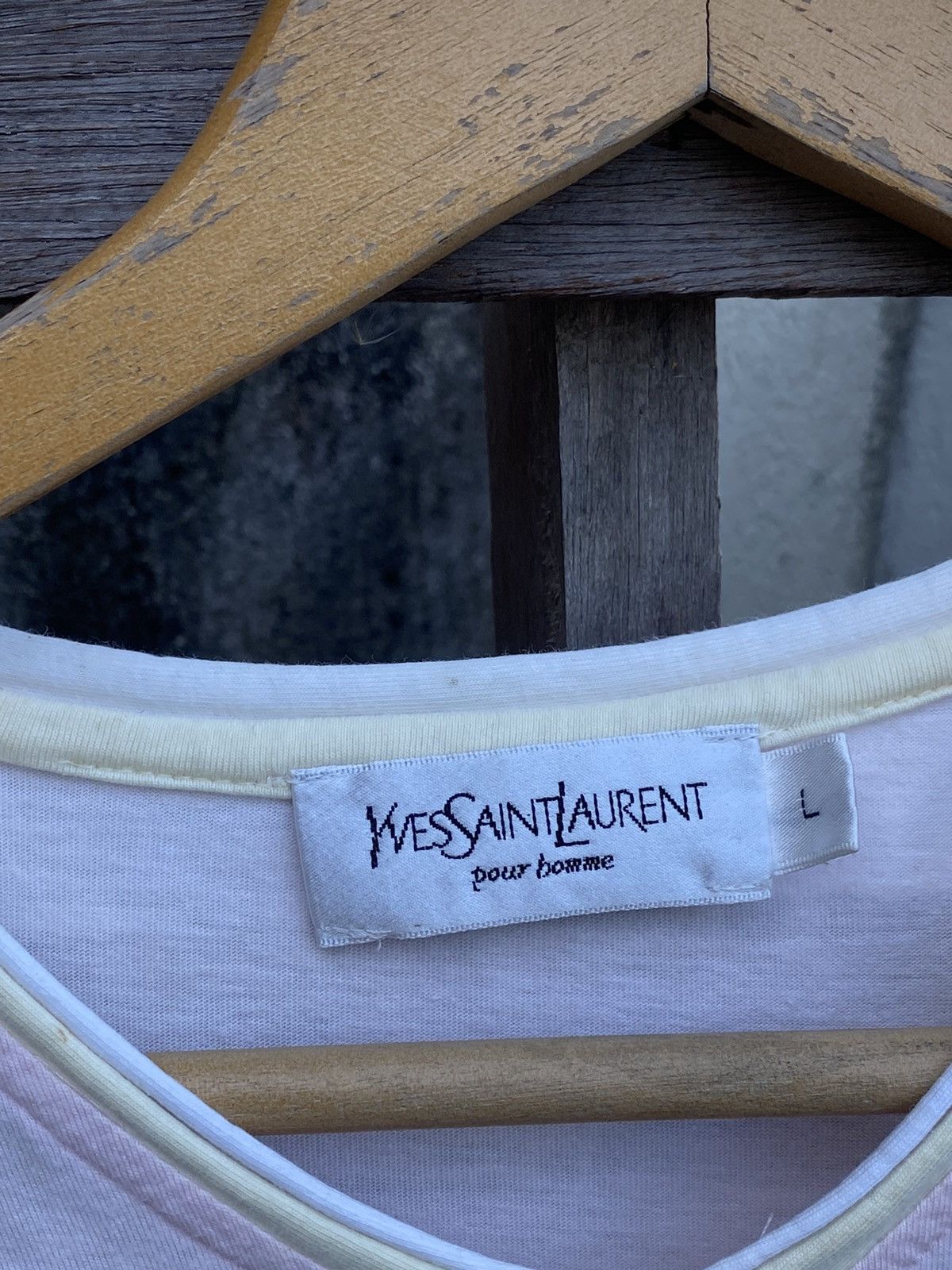 Vintage × Yves Saint Laurent 🔥 Steals 🔥 Vintage YSL pour homme Big Logo Tshirt Size XL / US 12-14 / IT 48-50 - 6 Thumbnail