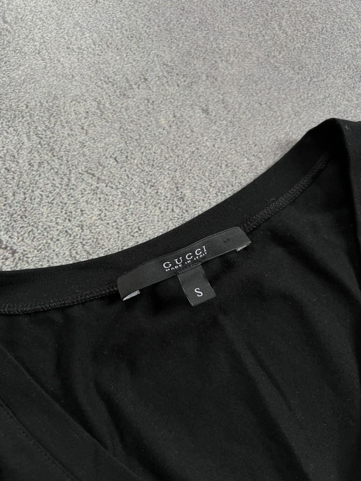 Gucci Gucci Black V-Neck Shirt Short Sleeve Tee Stretch Size S Size S / US 4 / IT 40 - 5 Thumbnail